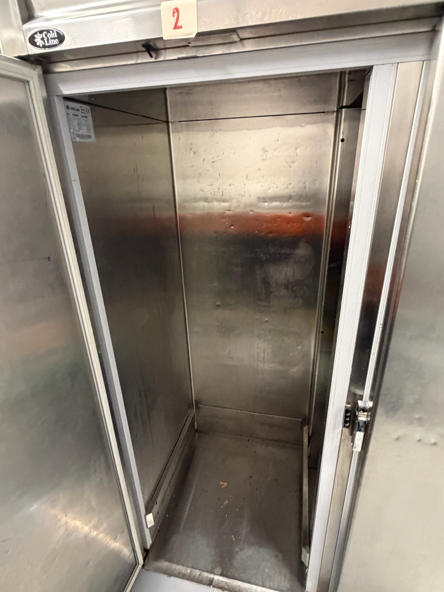 Cold Line kæliskápur frá BVT, 1600ltr. H210 x B150 4