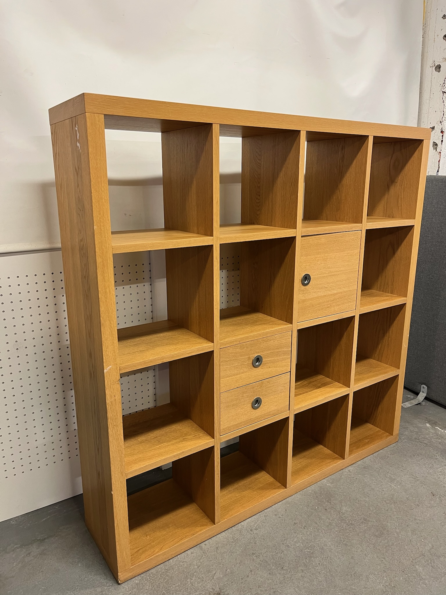 SELT / SOLD IKEA hillueining, H162xB162sm. 2