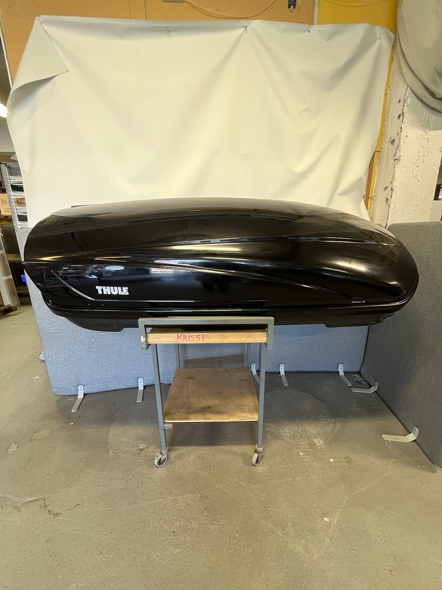 SELT / SOLD - Thule ferðabox XL motion 4