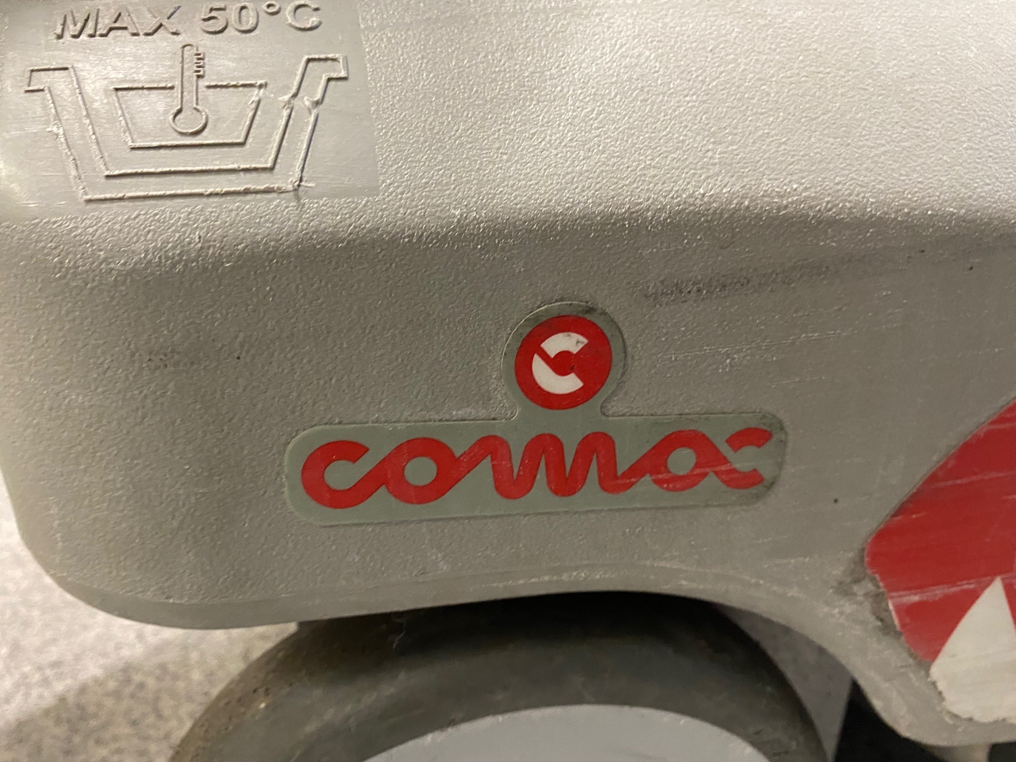 SELT / SOLD Comac þrifvél 10