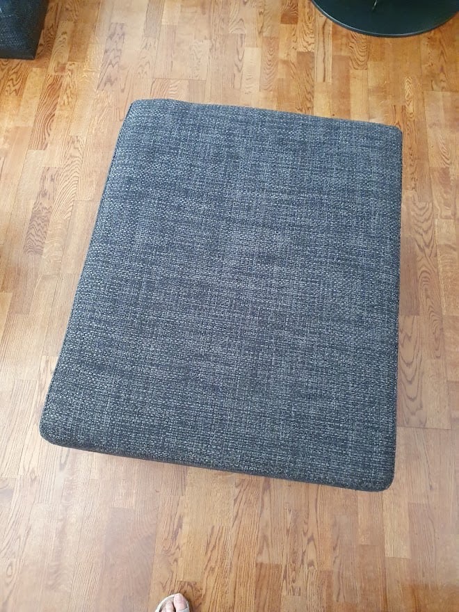SELT / SOLD Hornsófi með skemil frá Patti Húsgögn, B335xL120sm. 4