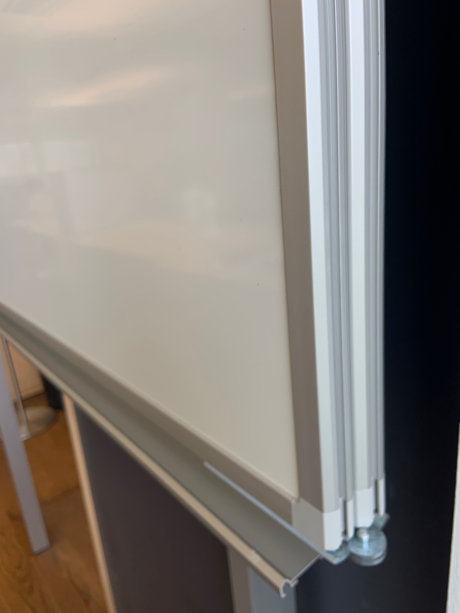 SELT / SOLD Legamaster tússtafla m.vængjum 3m 5