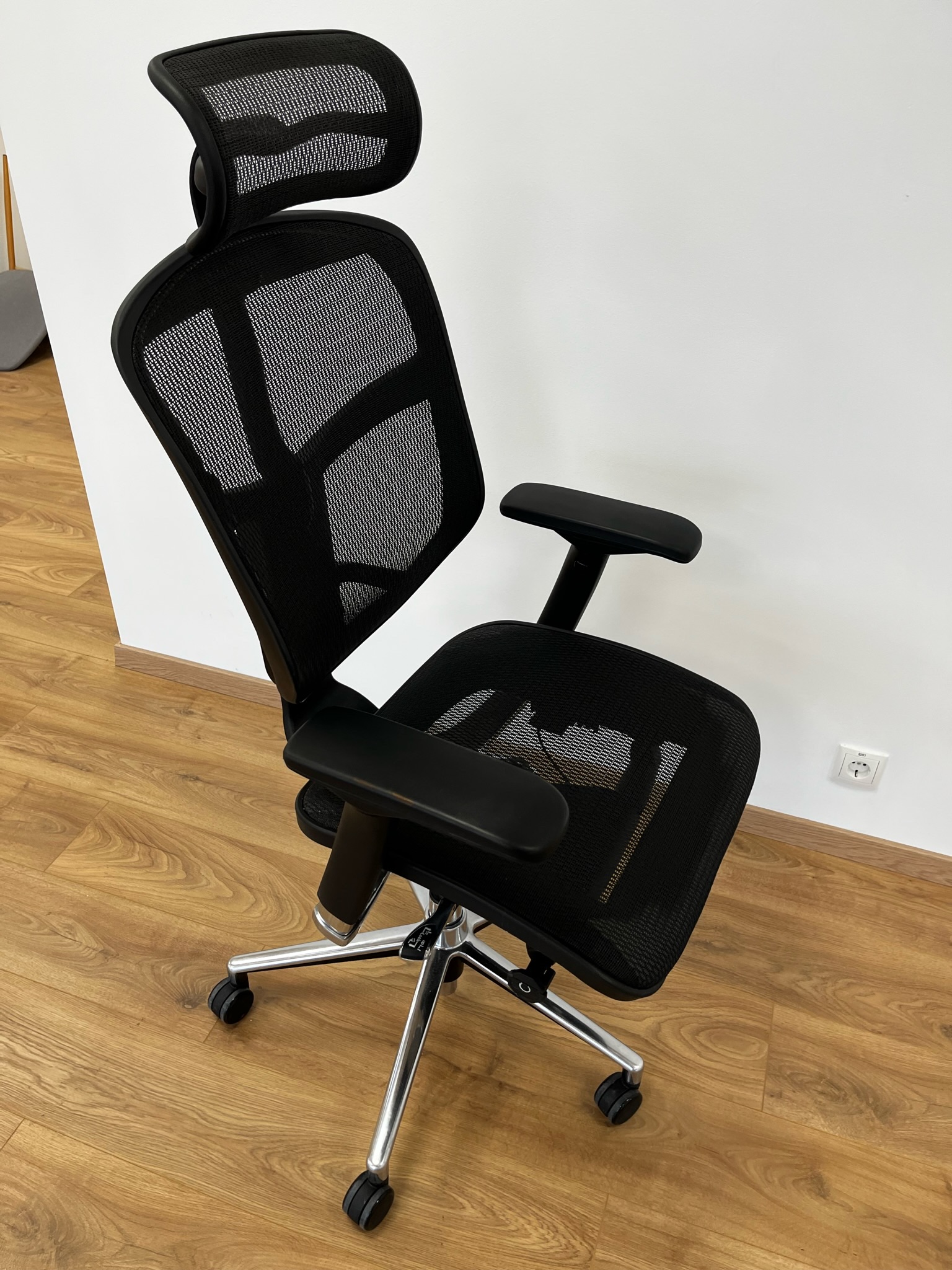 SELT / SOLD Enjoy Elite skrifstofustóll frá Syrusson 3