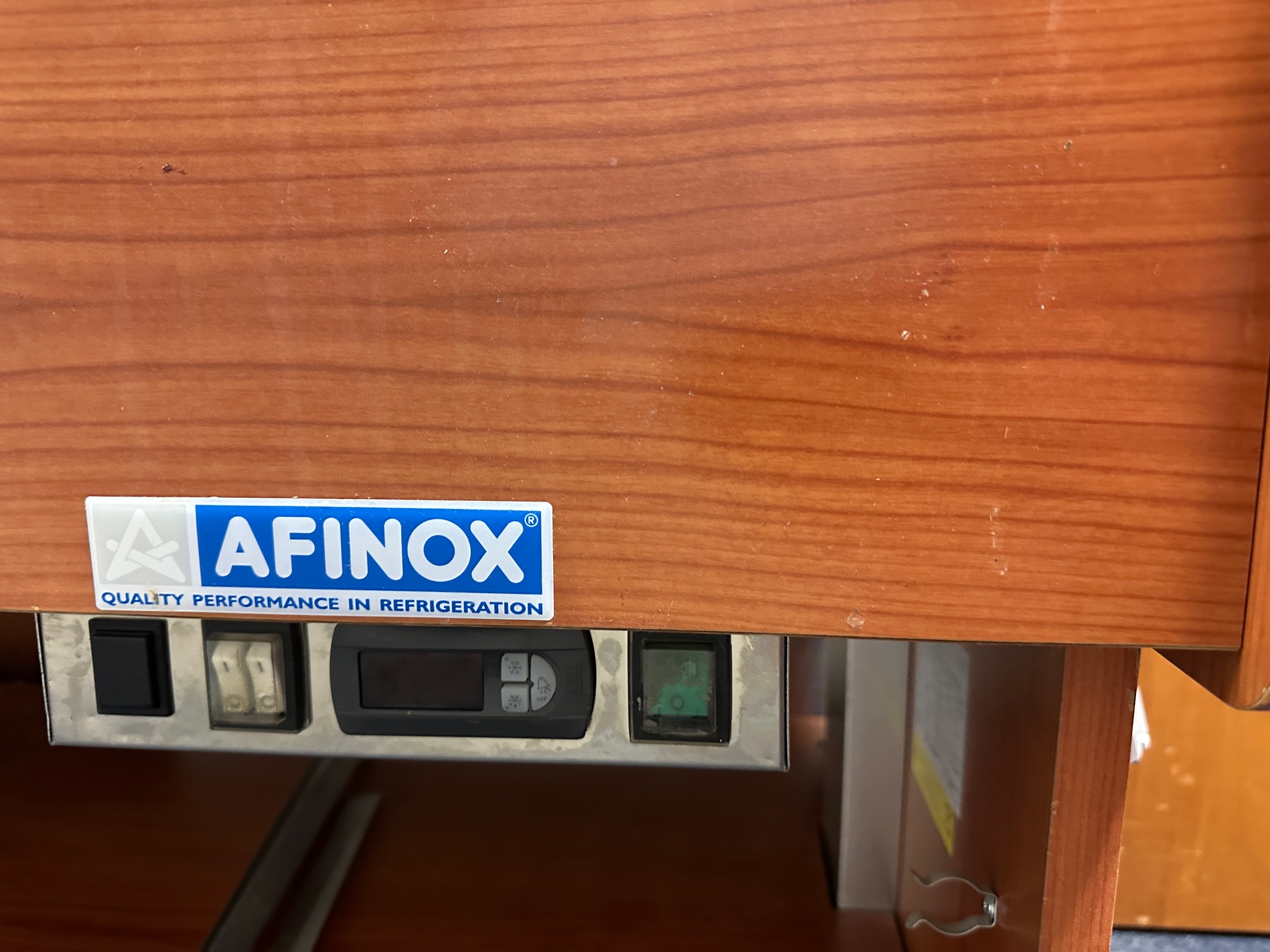 SELT / SOLD Afinox kæliborð 5