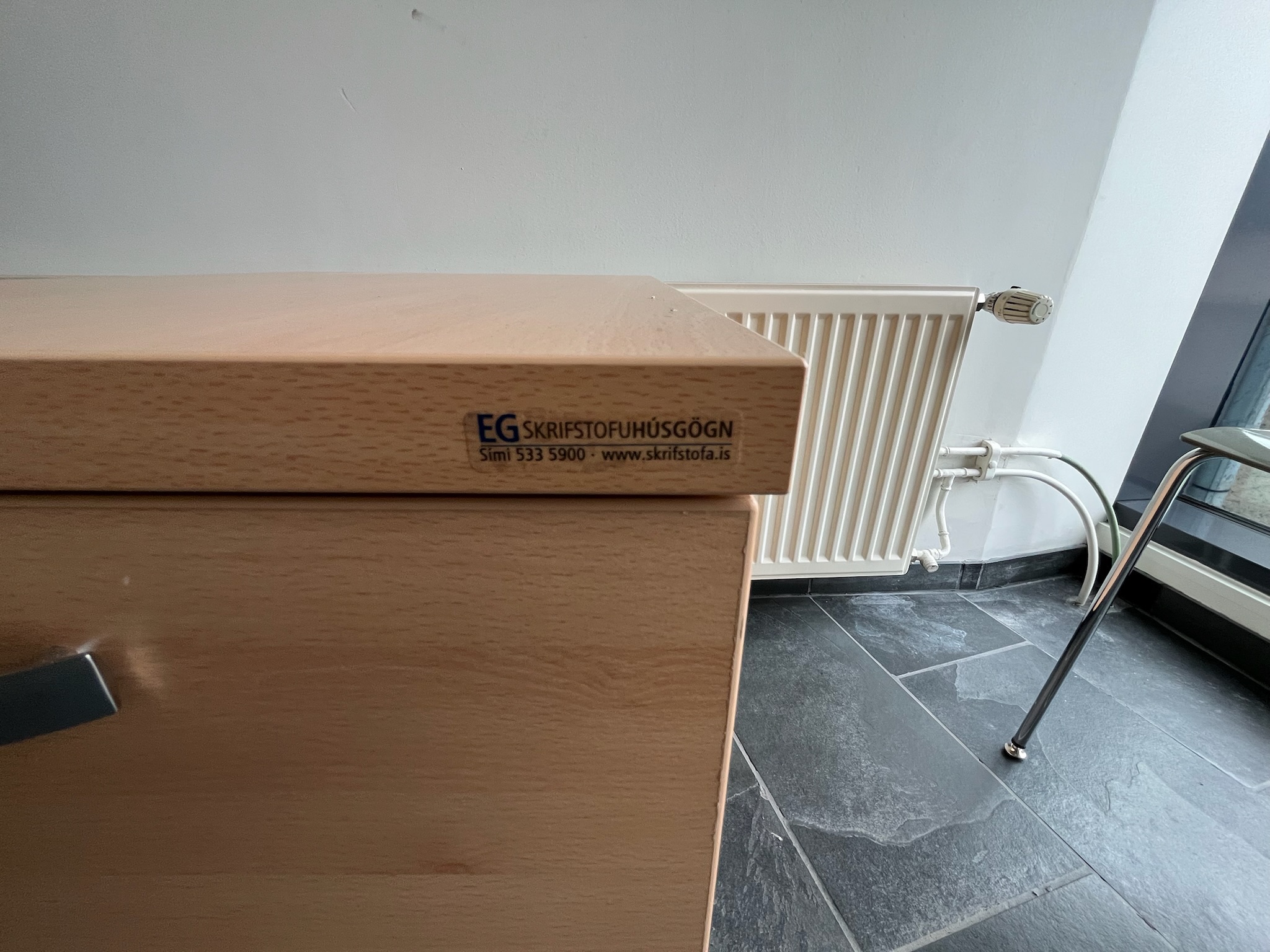 SELT / SOLD Skúffuskápur frá EG skrifstofuhúsgögn 7