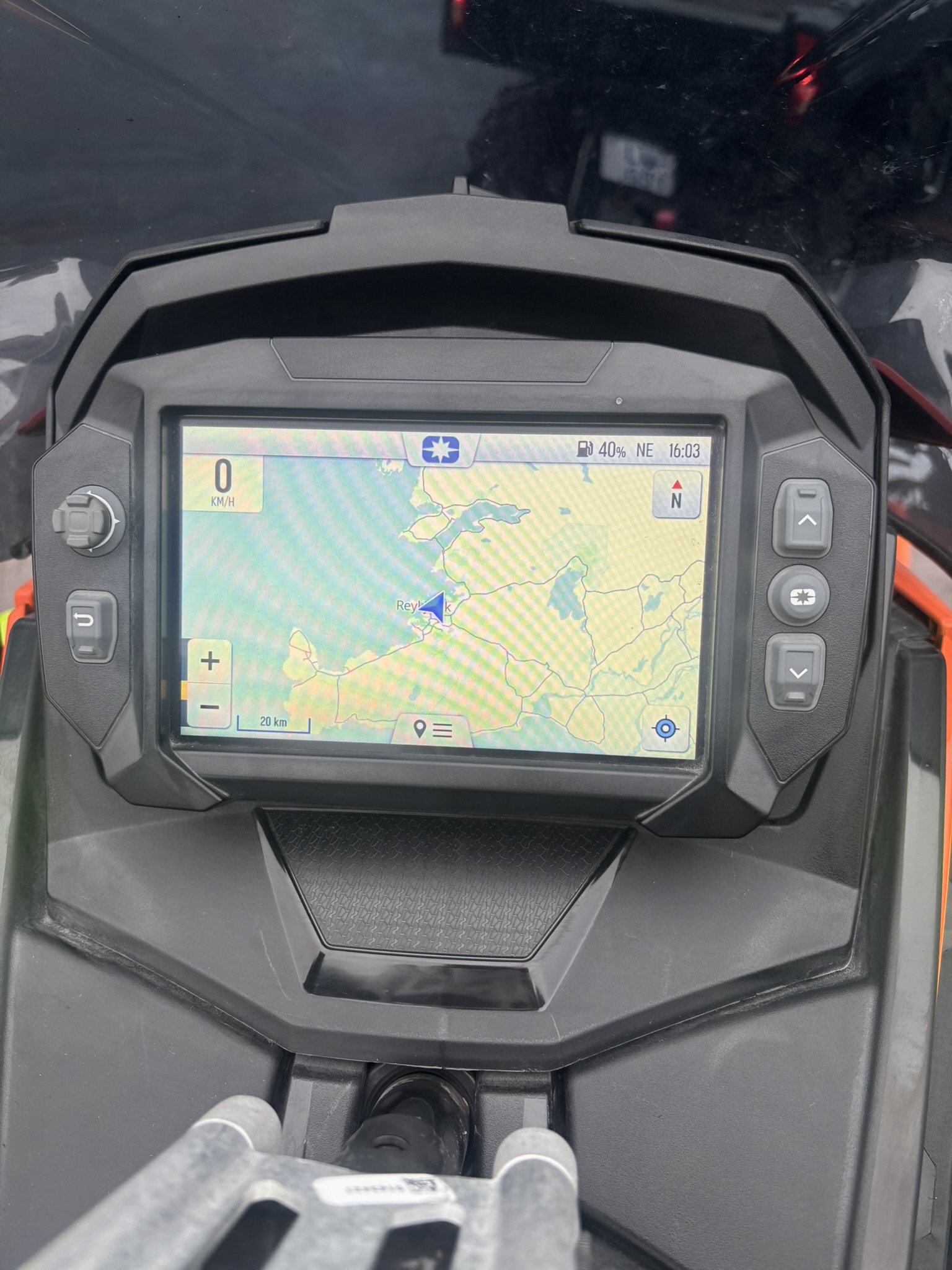 SELT / SOLD Polaris SwitchBack Assault Turbo 2023 vélsleði og kerra. 9