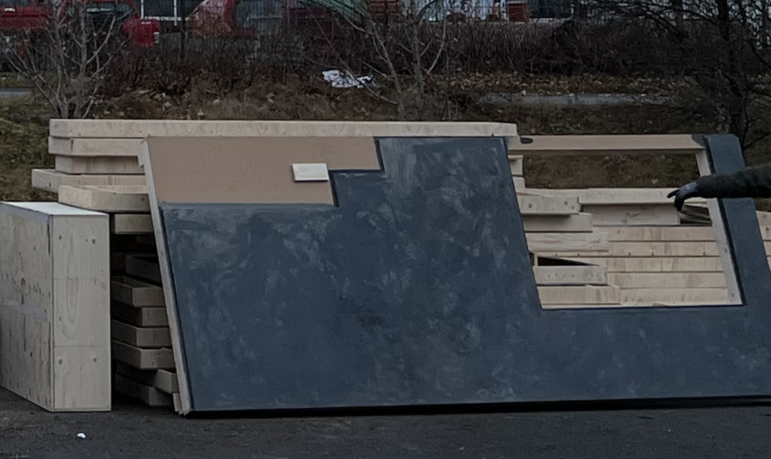 SELT / SOLD - Milliveggir -MDF - 40-50 stk. 2