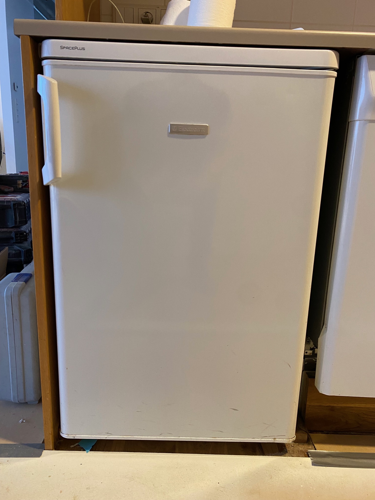 SELT / SOLD - Ísskápur m/frysti frá Electrolux (Spaceplus)