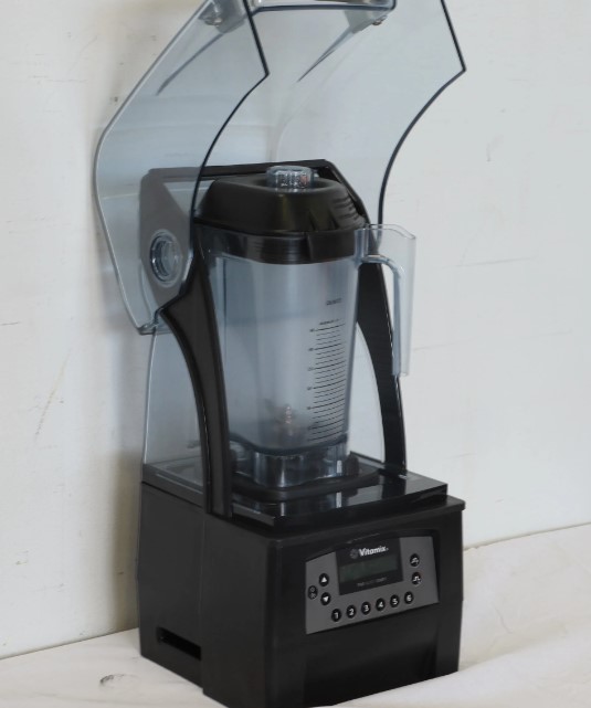 SELT / SOLD - VITAMIX THE QUIET ONE - blandari - frá Kælitækni