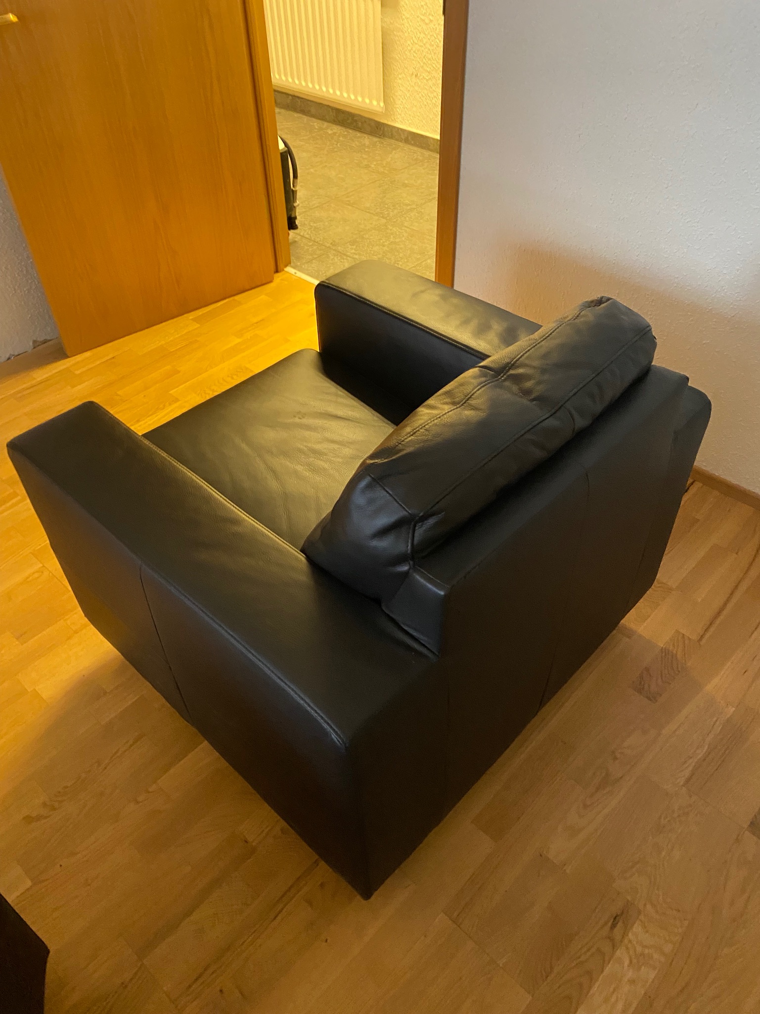SELT / SOLD Leðursófi 4