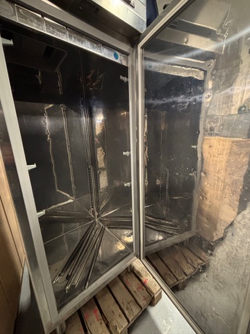 SELT / SOLD Zanussi frystiskápur 2