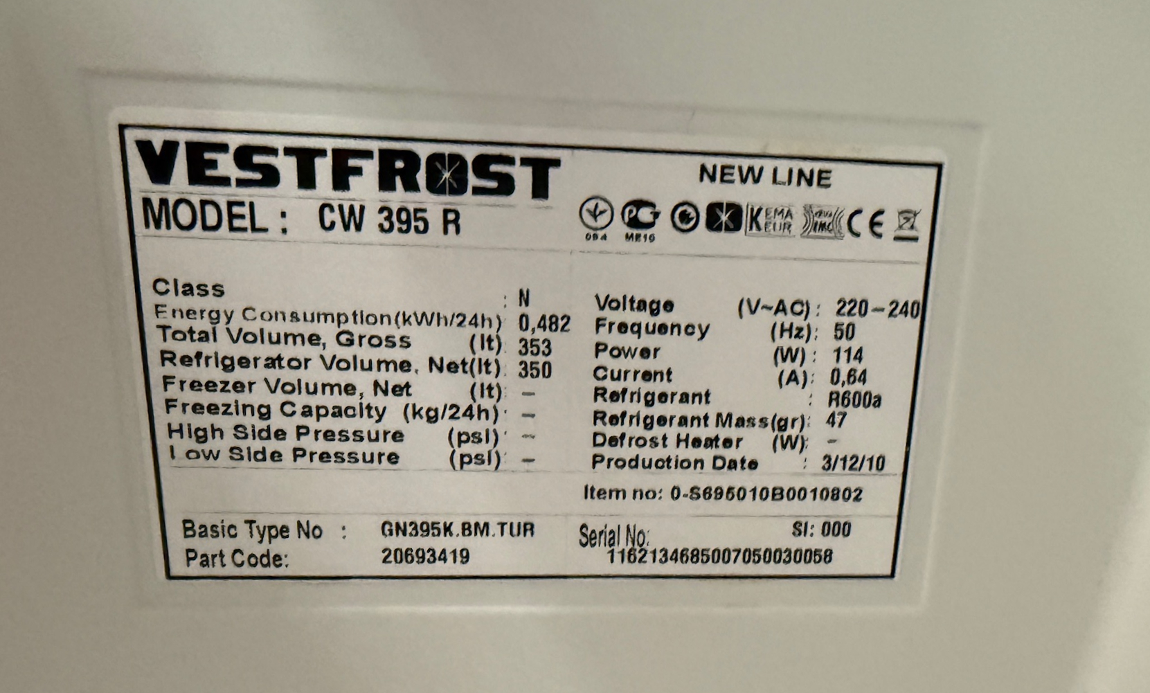 SELT / SOLD Vestfrost ísskápur, H185sm. 3