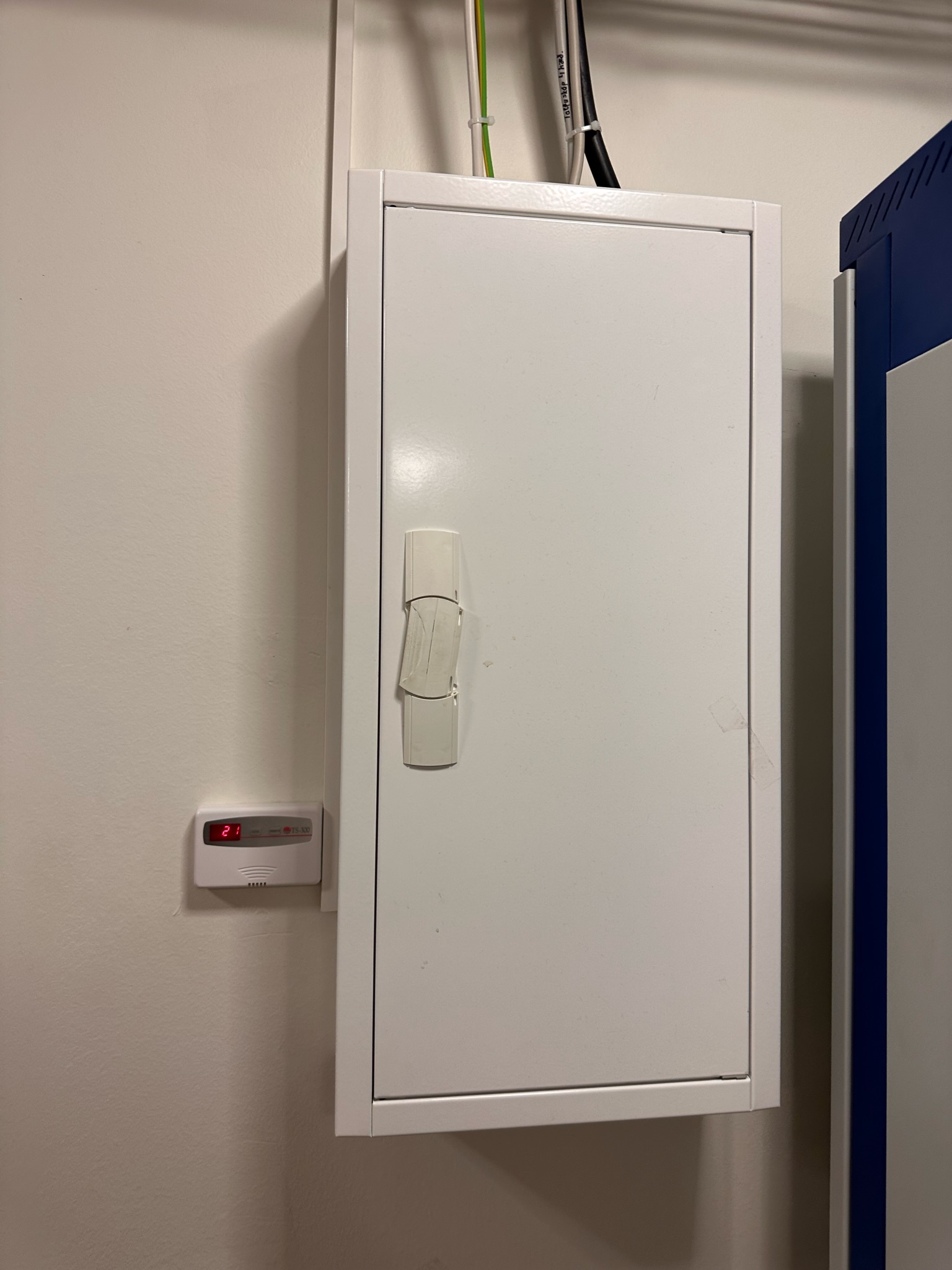 SELT / SOLD Rafmagnstafla 8