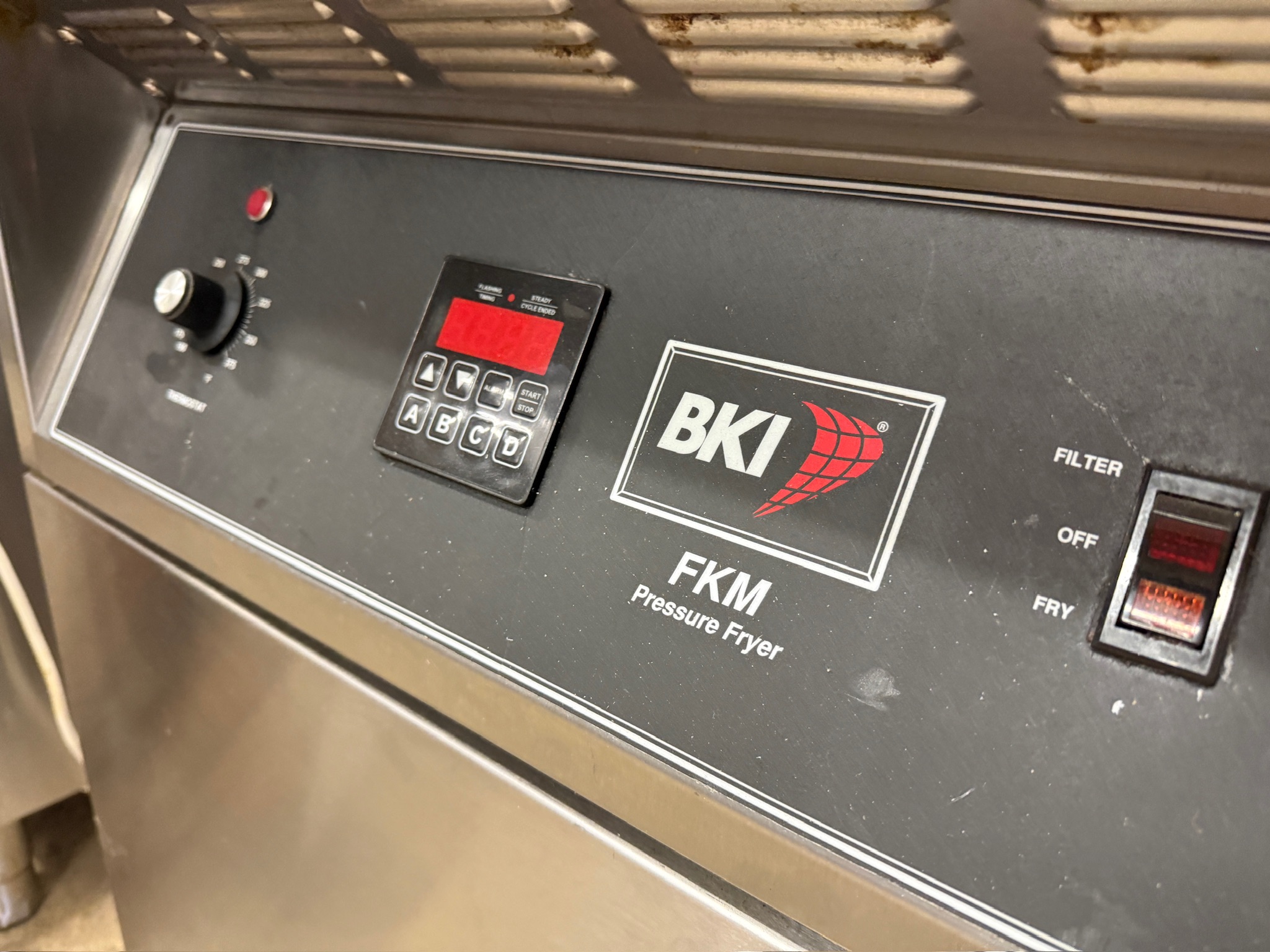 BKI djúpsteikingar þrýstipottur (pressure fryer) 13