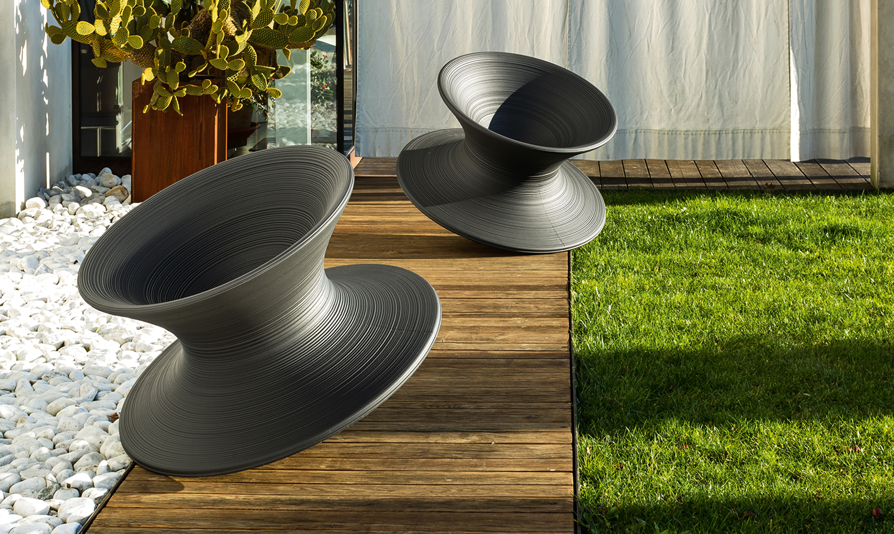 SELT / SOLD Magis Spun hönnunarstóll frá Herman Miller 3
