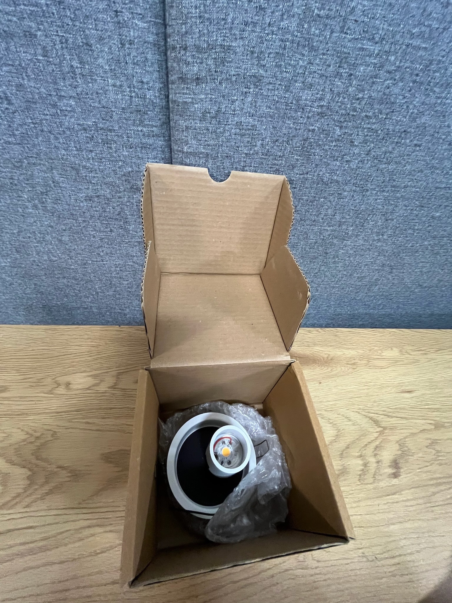 LED E2239C000 9W og IP20 hvít loftljós frá exenia, ónotuð (28 stk.) 4