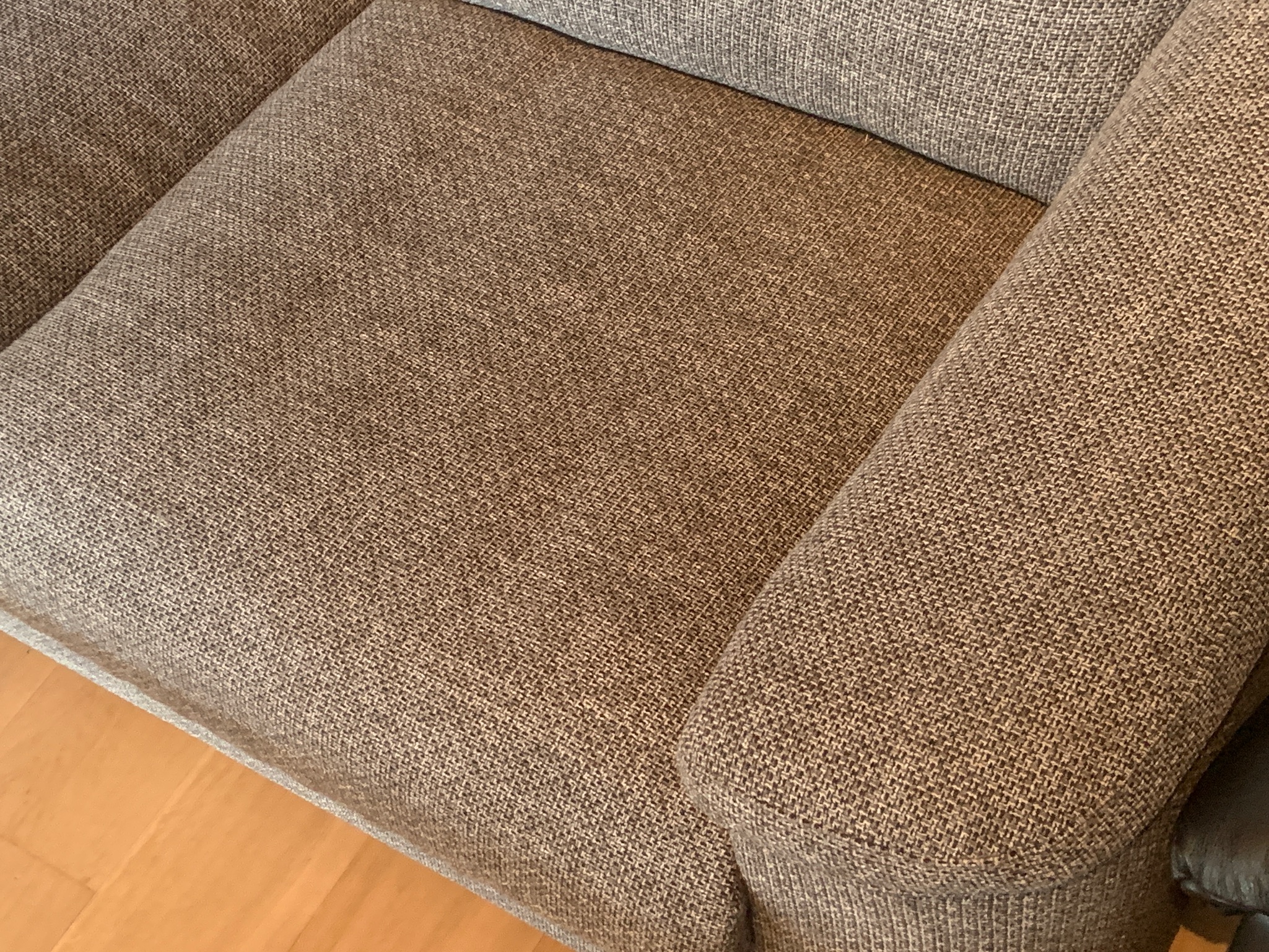 Selt - endurnýtt - Nýlegur 2ja sæta sófi LIDHULT frá IKEA 3
