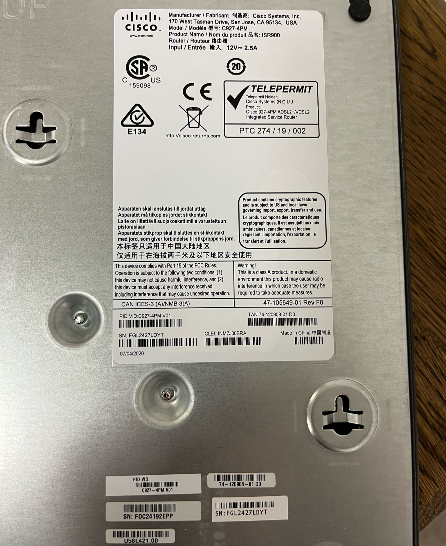 SELT / SOLD Cisco 900 Series Integrated Services Router 4