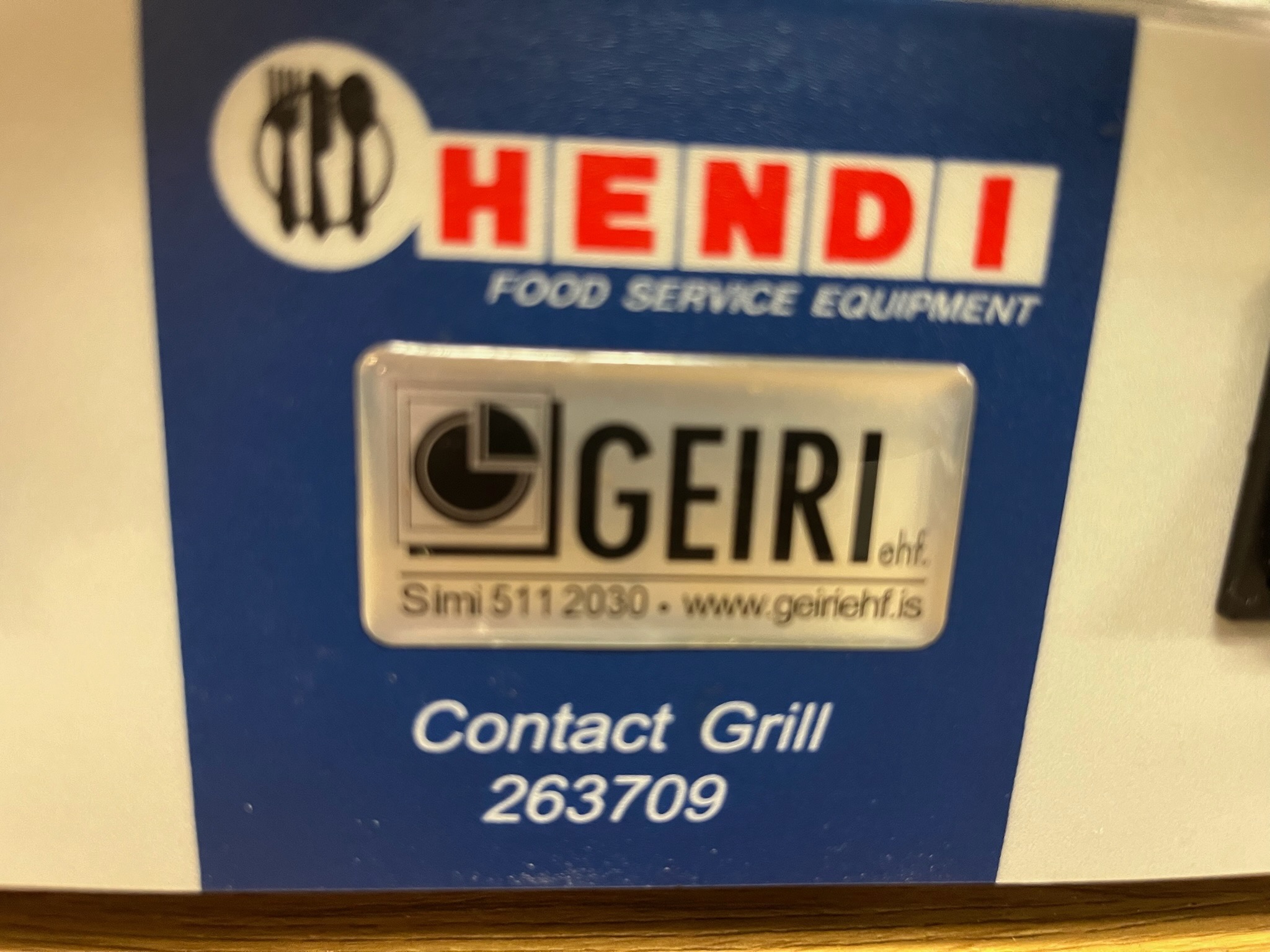 SELT / SOLD Hendi tvöfalt samlokugrill 4