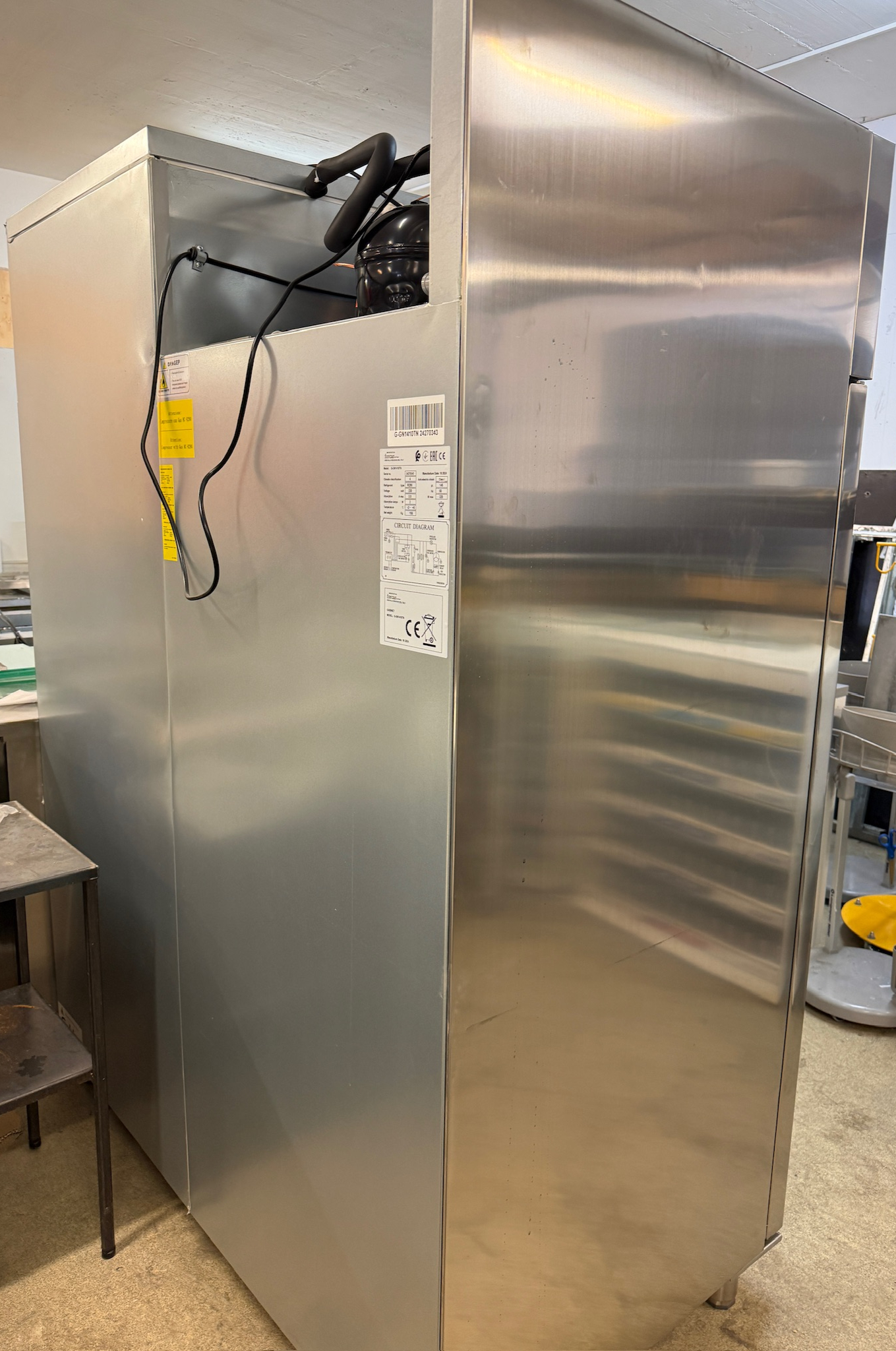 SELT / SOLD Fimar kæliskápur frá BVT, 1400ltr. B148 11