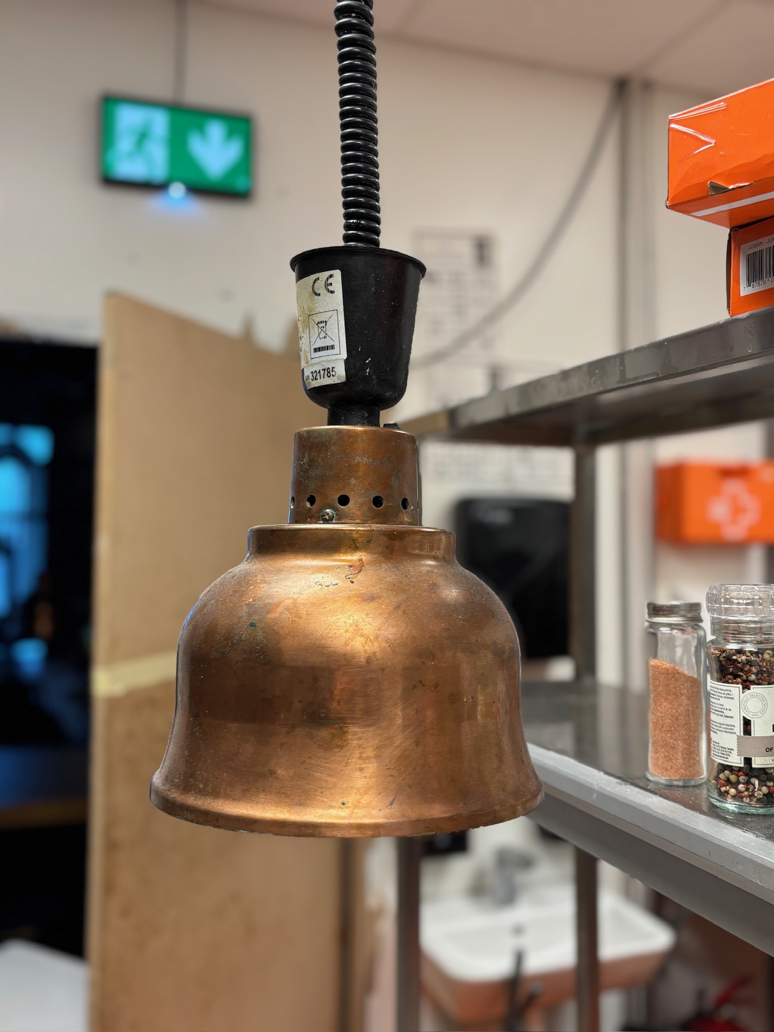 SELT / SOLD Saro hitalampi 2