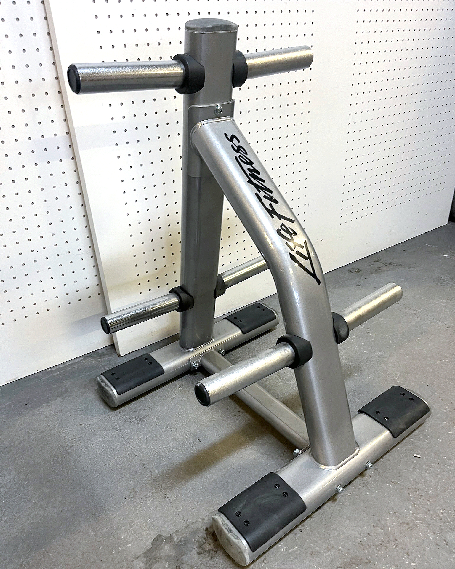 SELT / SOLD Life Fitness lóðatré