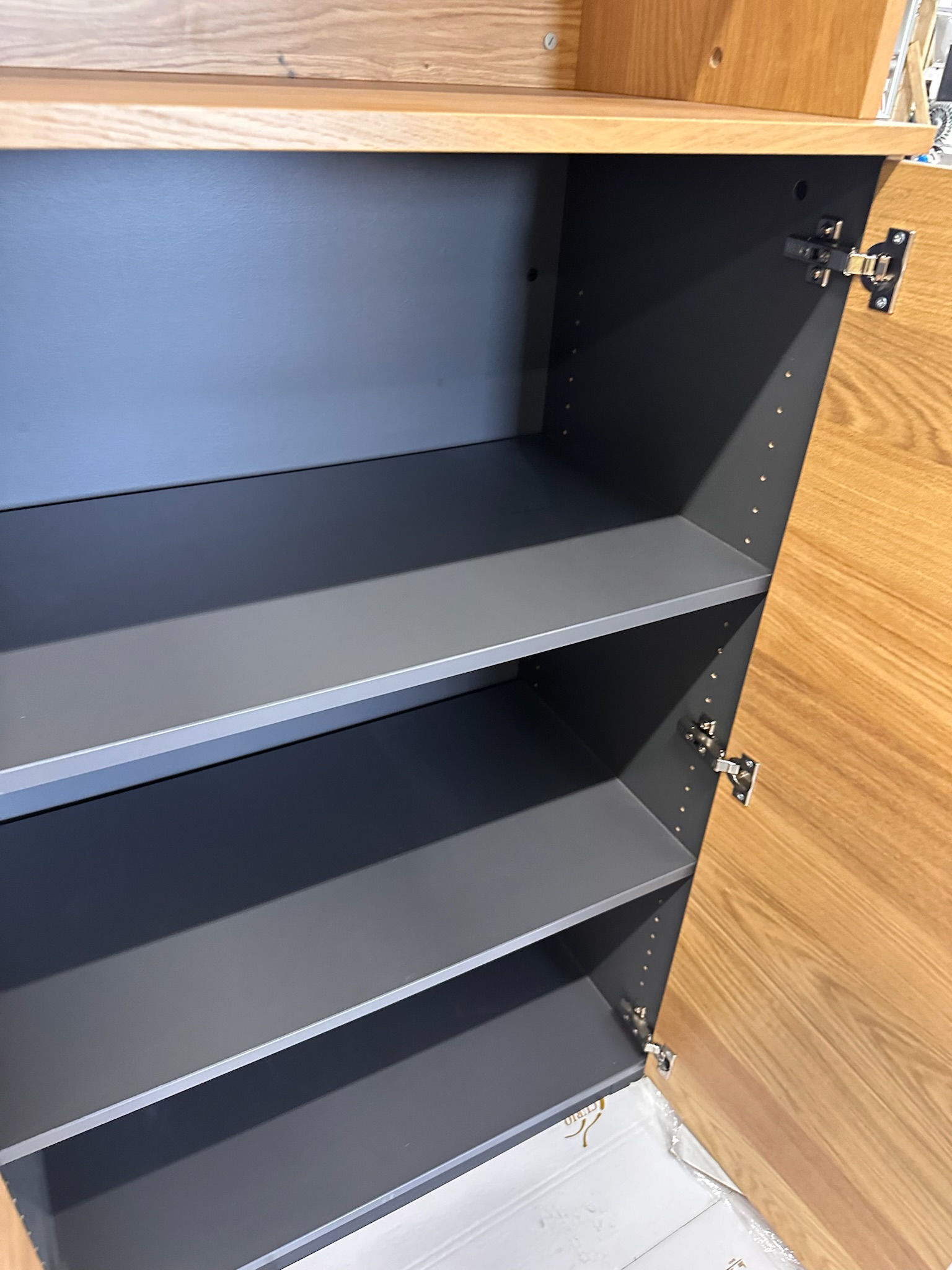 SELT / SOLD IKEA skrifstofuskápur, H200 x B80 x D45 sm. 6