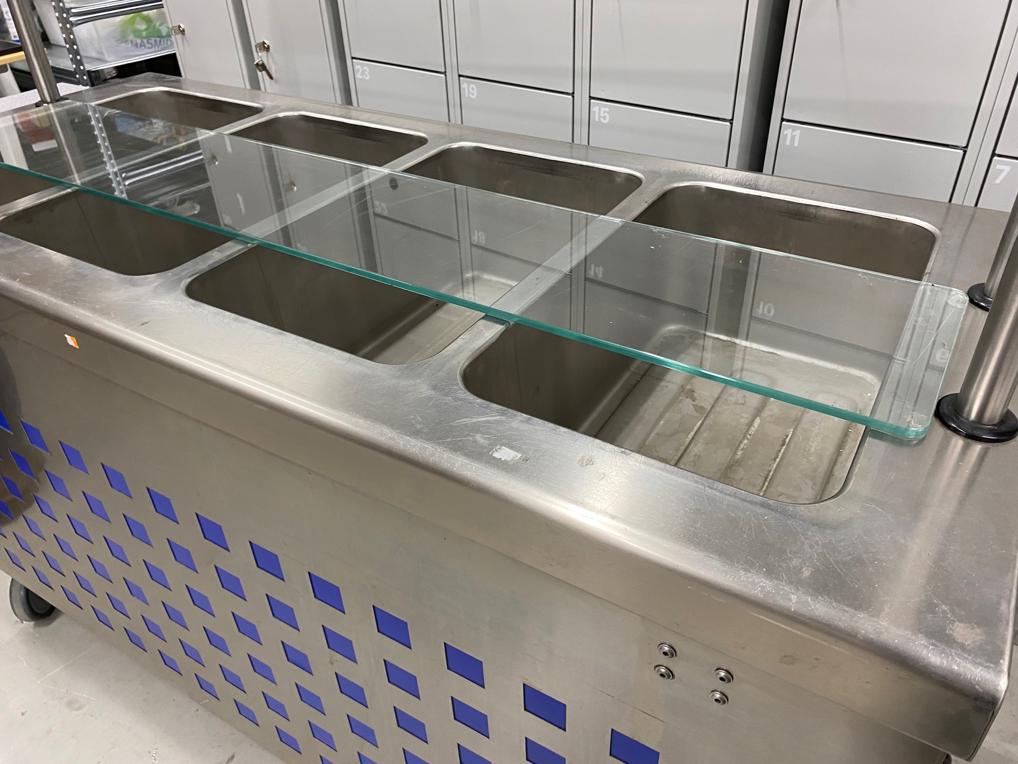 SELT / SOLD - Blancotherm hitaborð / salatbar, B154 x D68 x H90/150 sm. 3