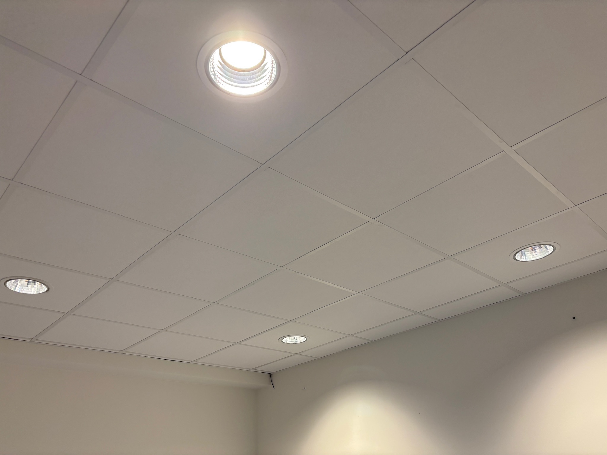 Trilux Innperial G2 innfellt kerfisloftaljós (13 stk.) 3