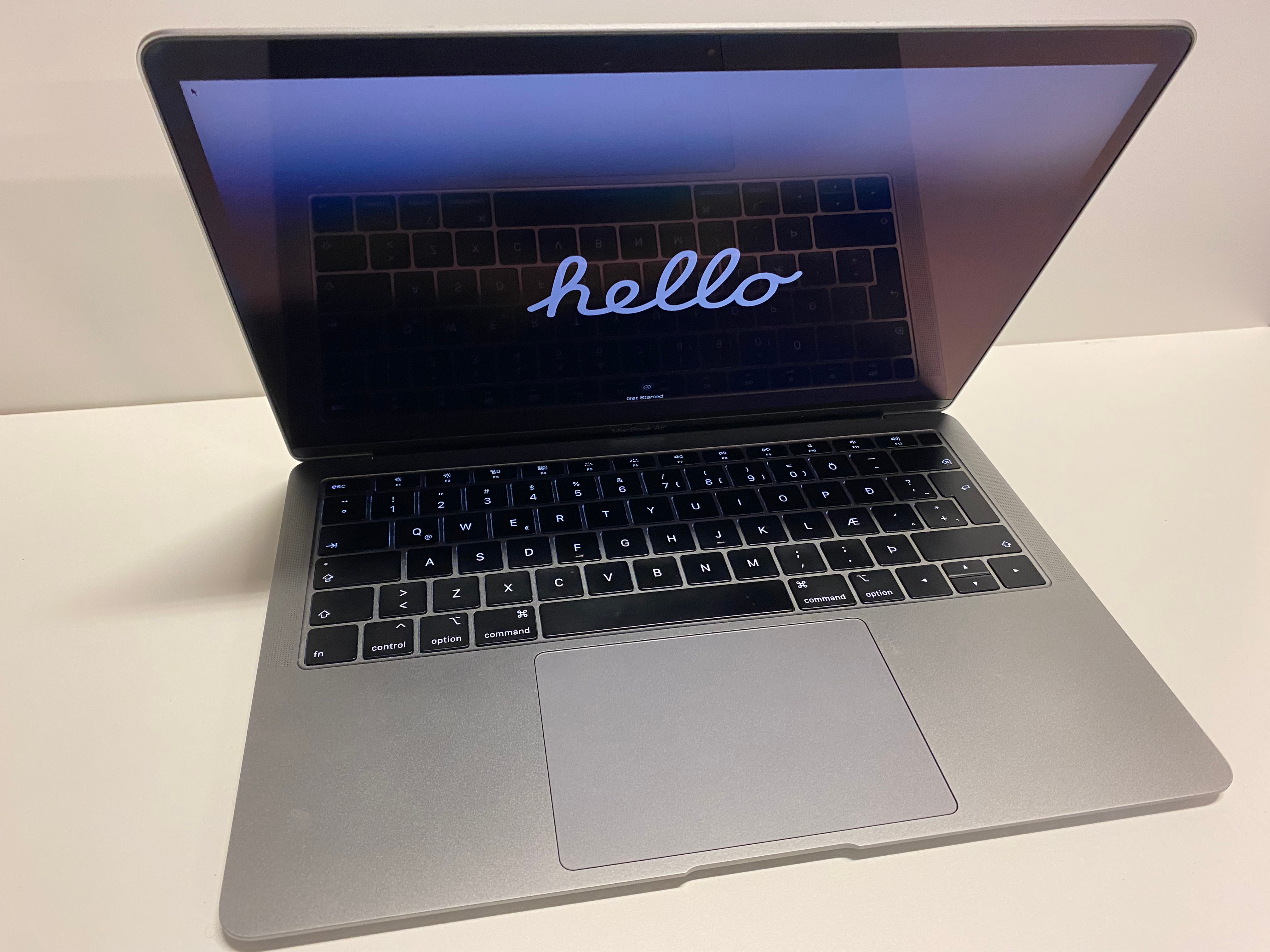 SELT / SOLD Apple MacBook Air, 13''