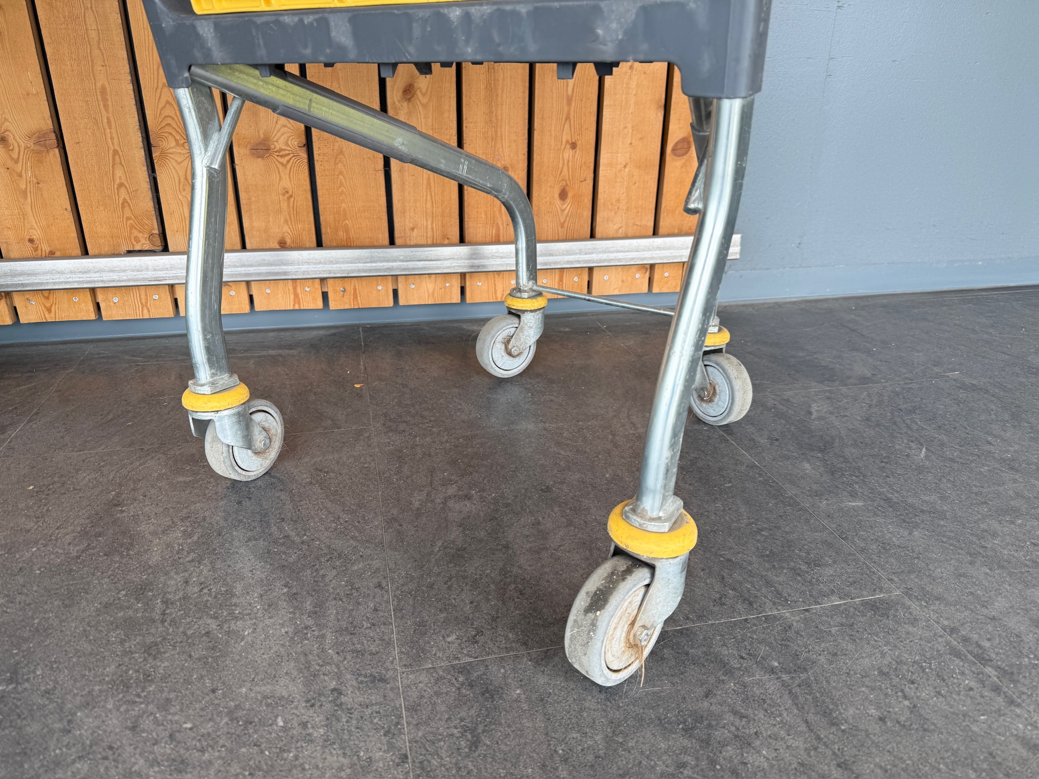 SELT / SOLD Verslunarkerrur frá Marsanz - margar gerðir 9