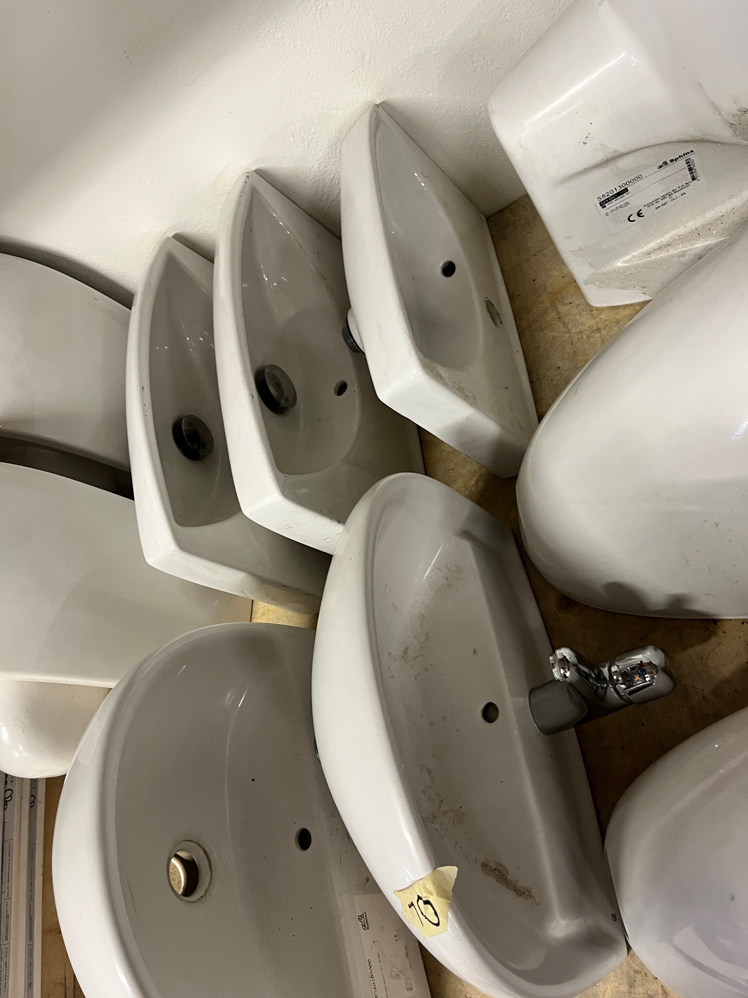 SELT / SOLD Þvagskálar - pissuskálar - salernisskálar 5