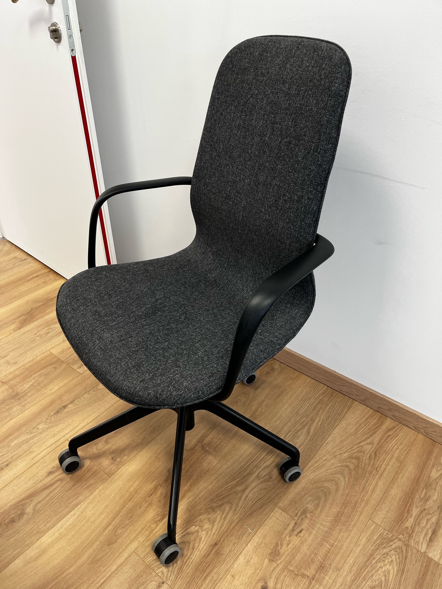SELT / SOLD Fundarstólar á hjólum frá IKEA - 4 stk til 3