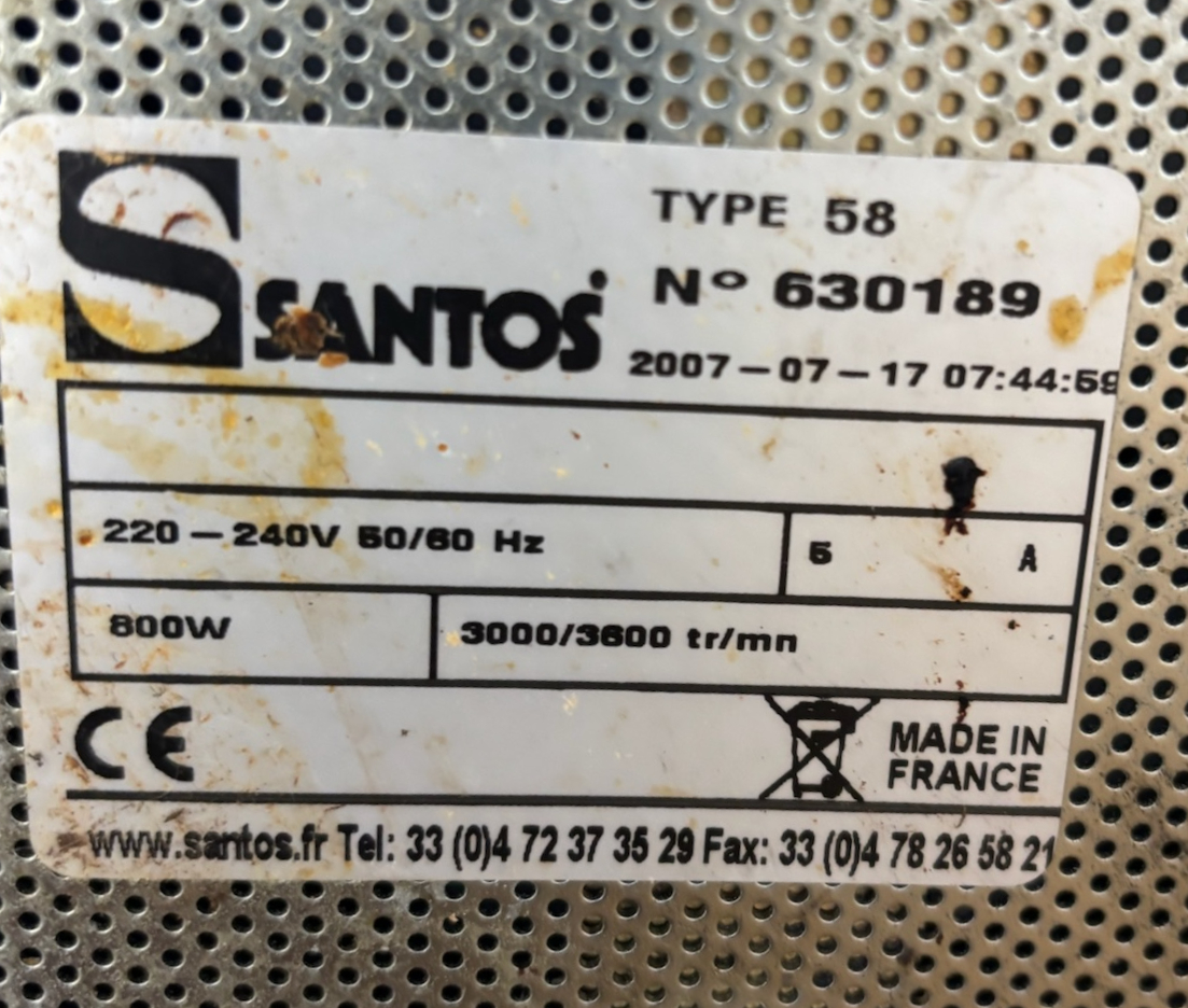 Santos djúsvél frá BVT 5