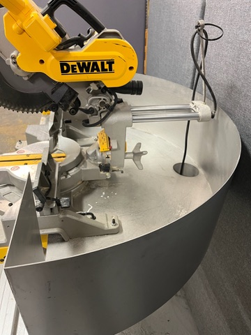 SELT / SOLD Öflug Dewalt DWS727 Geirungssög 250mm 1675W 4