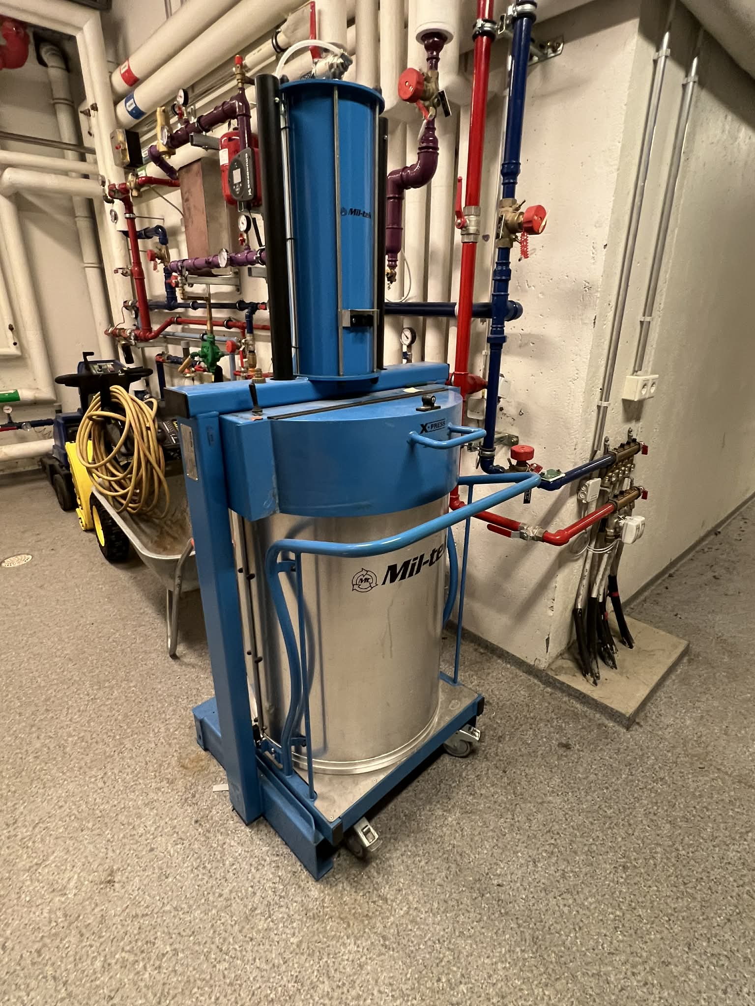 SELT / SOLD Mil-tek ruslapressa 2