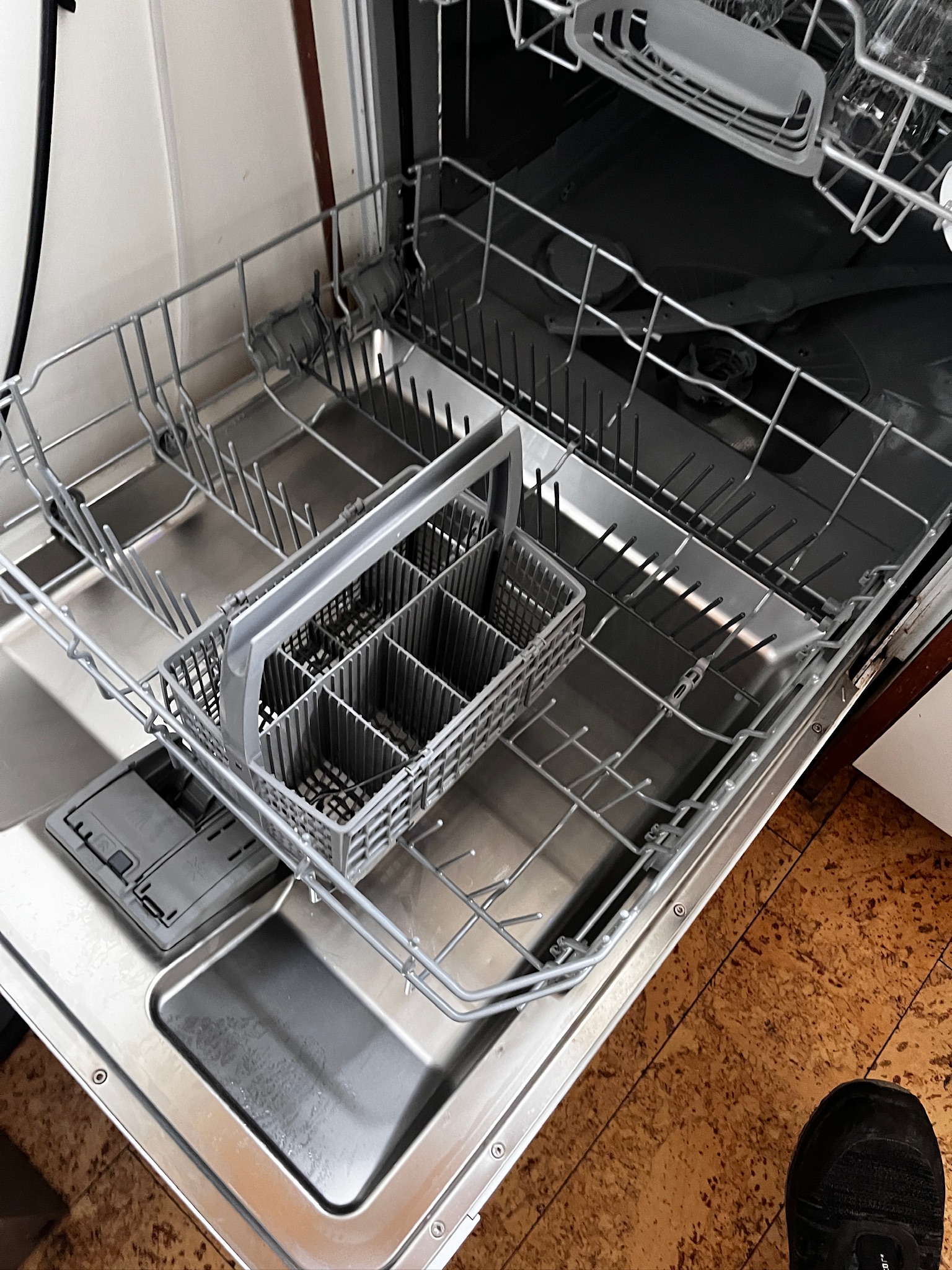SELT / SOLD Siemens IQ100 uppþvottavél 3
