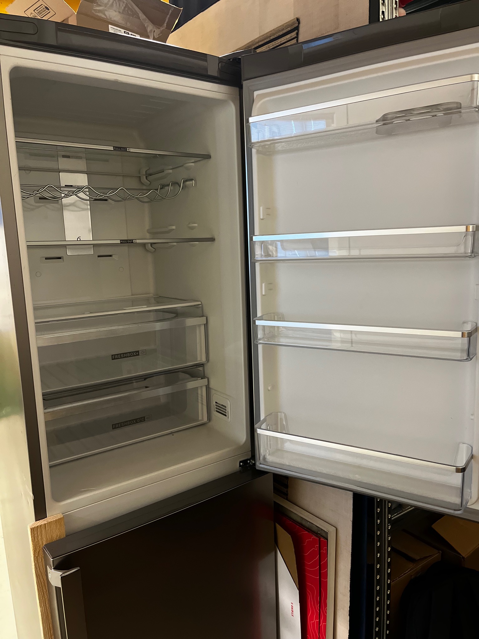 SELT / SOLD Whirlpool Kæliskápur með frysti 4