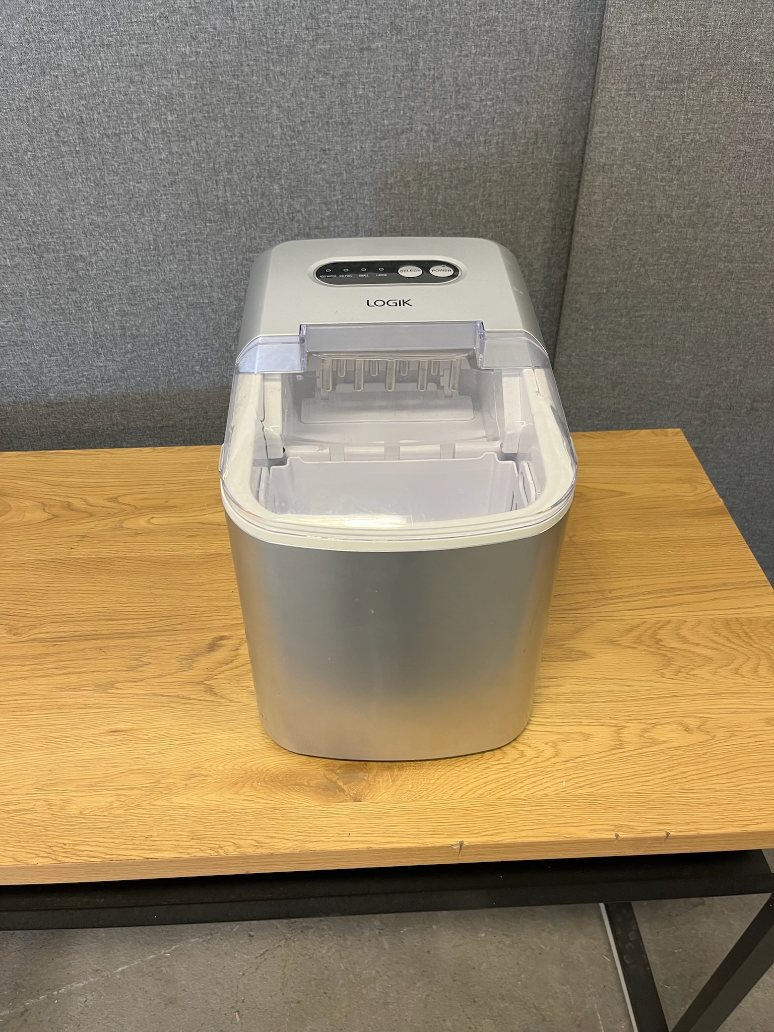 SELT / SOLD Logik klakavél frá Elko, 12kg/24hr