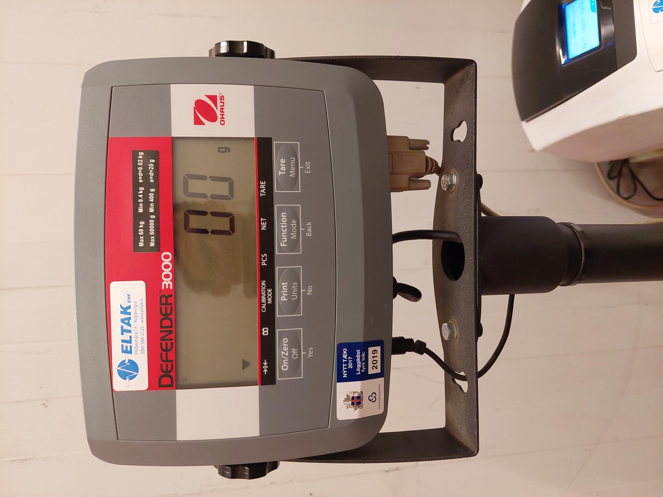 SELT / SOLD - Ohaus Defender 3000 vigt frá Eltek - ásamt prentara. 2