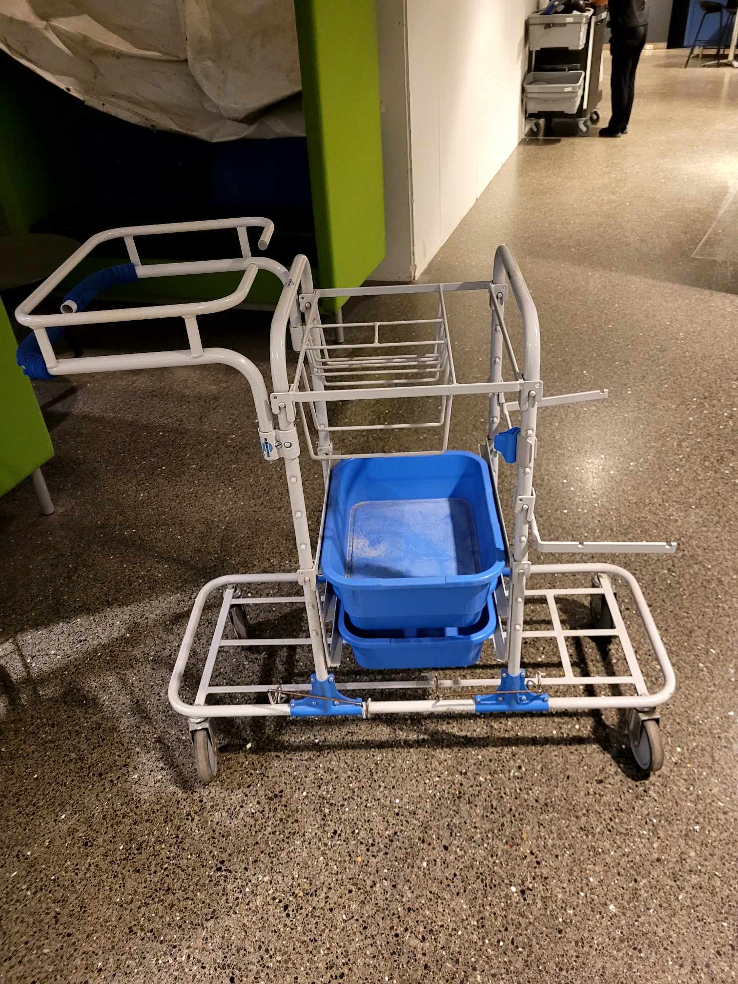 SELT / SOLD Skúringavagnar - ræstivagnar - 12 stk. Rekstrarvörur 3
