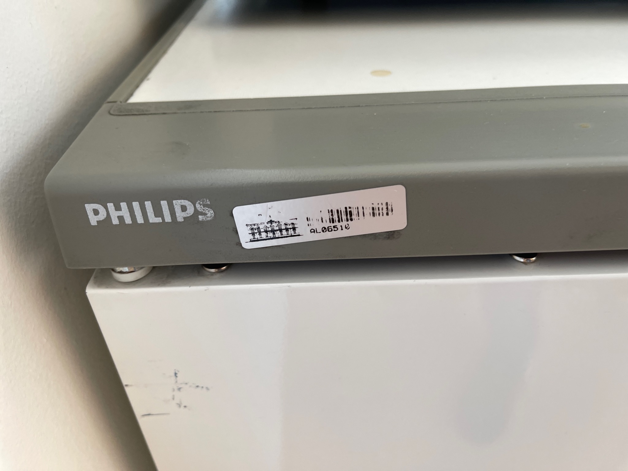 SELT / SOLD Philips kæliskápur - Alþingi 2
