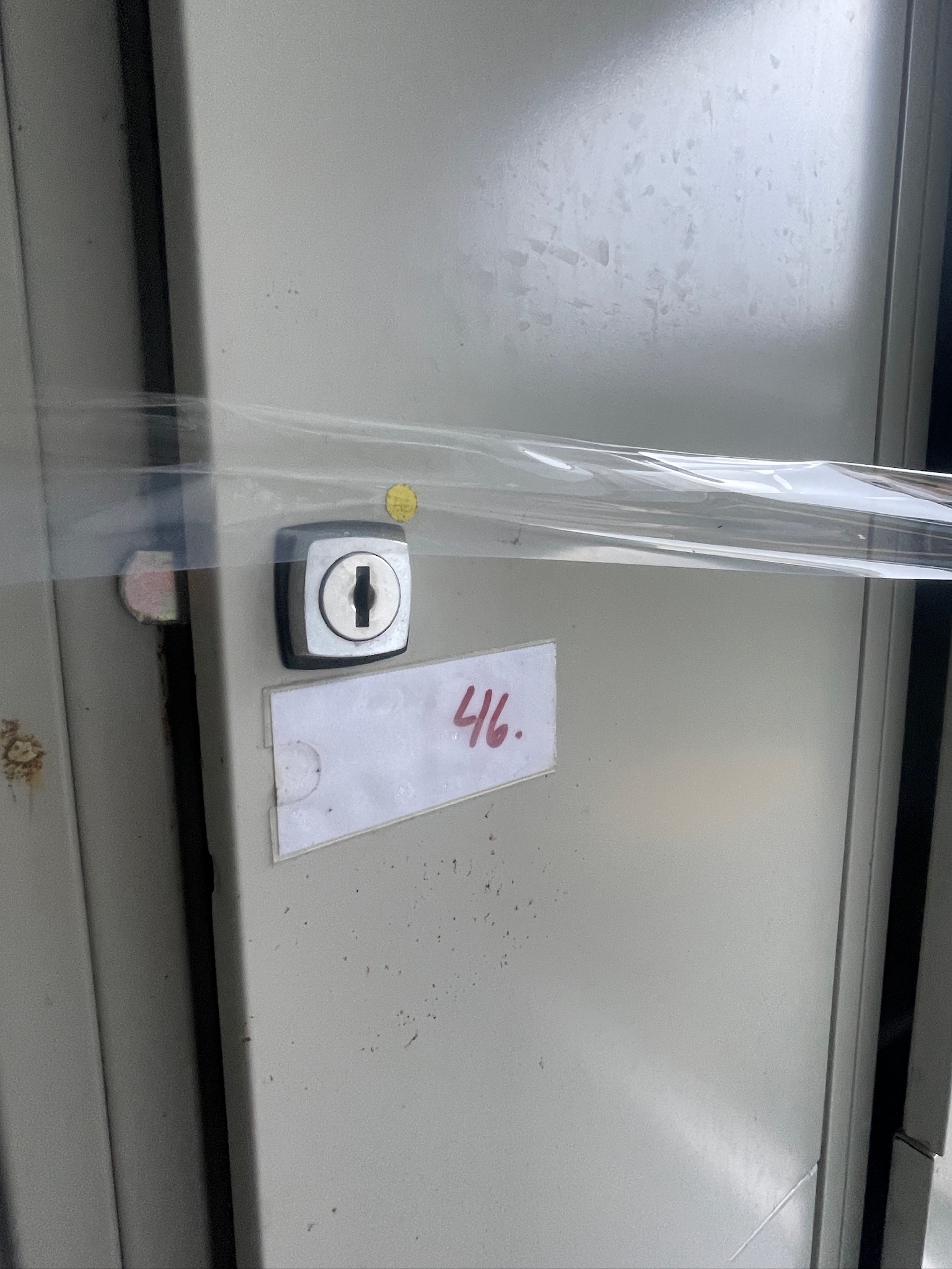 SELT / SOLD Smáhólfaskápar / starfsmannaskápar, 8 hólf 3