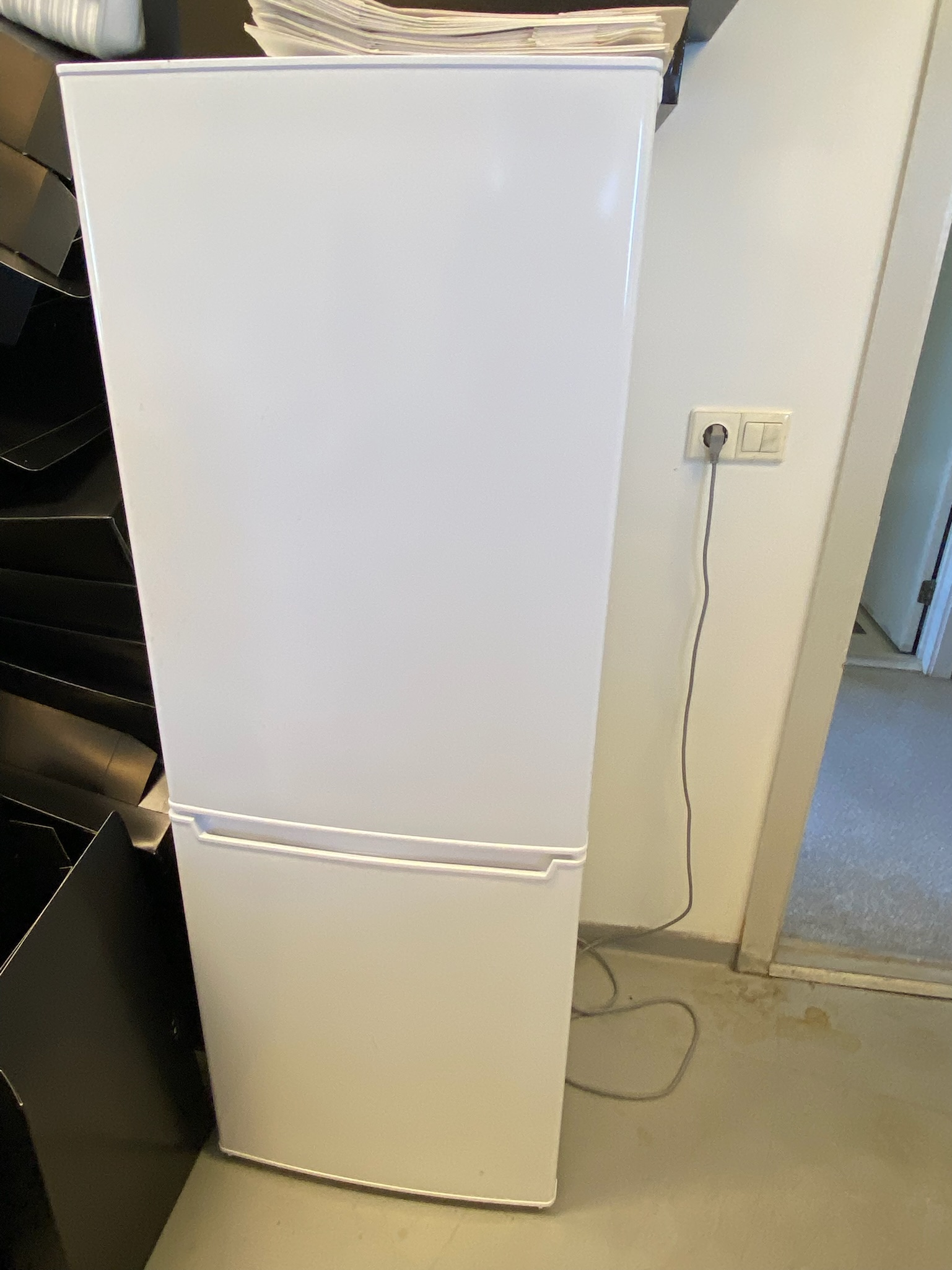 SELT / SOLD Matsui kæli- og frystiskápur - H149sm. 5