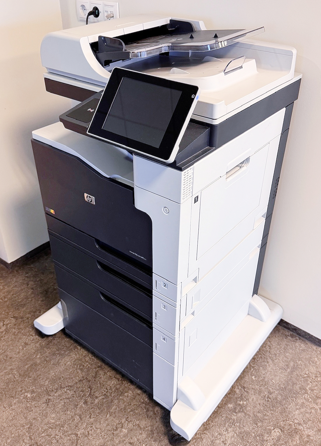 SELT / SOLD HP LaserJet Enterprise 700 color MFP M775 A3 Color Laser Prentari 2