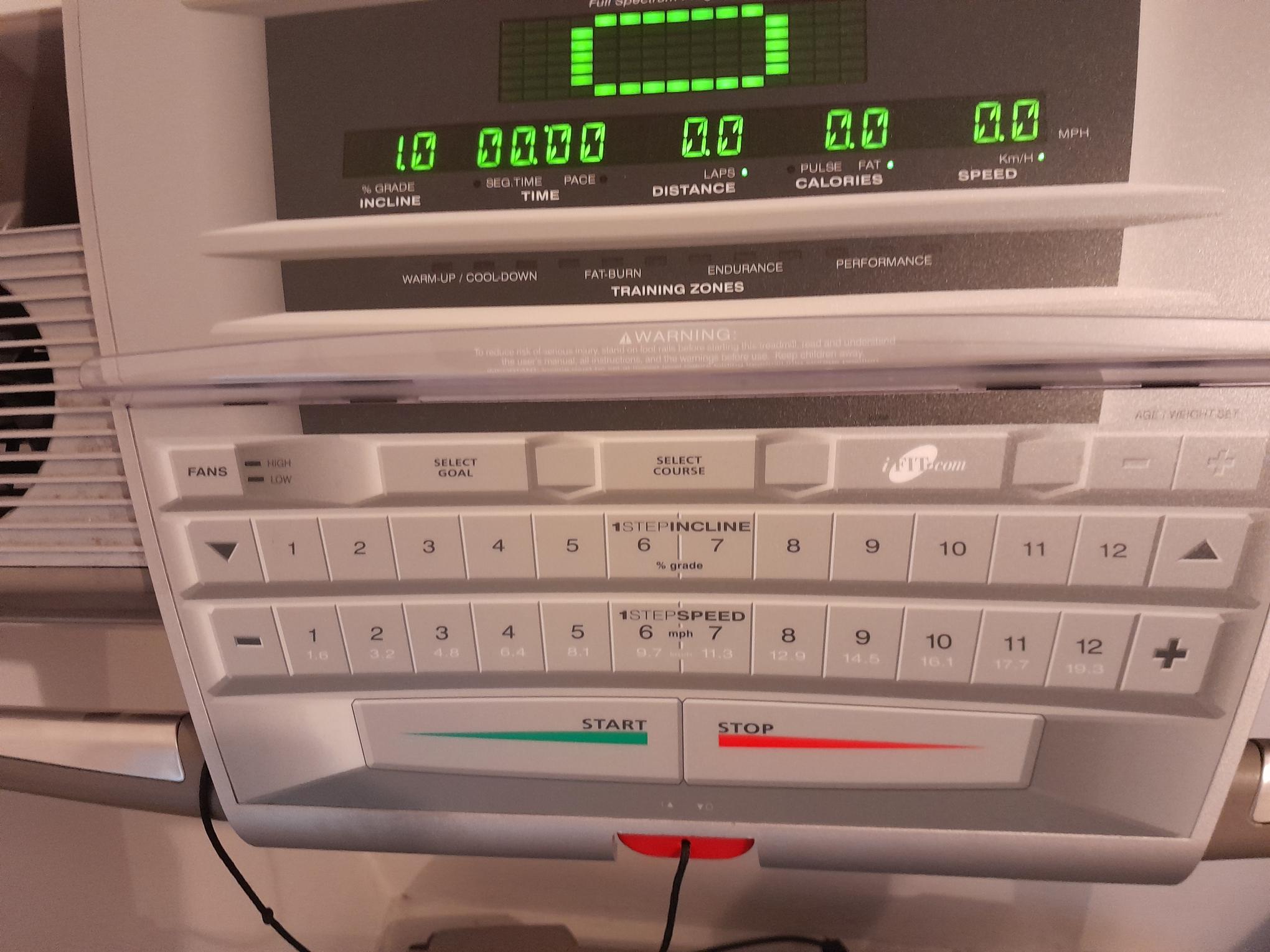 SELT / SOLD NordicTrack hlaupabretti 4
