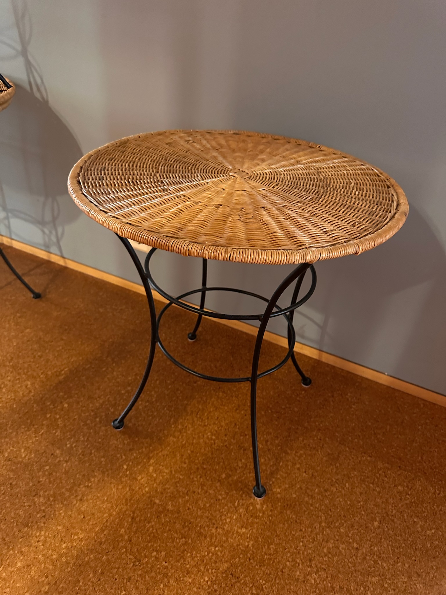 SELT / SOLD Hringborð, Ø51 x H55 sm. (3 stk.)