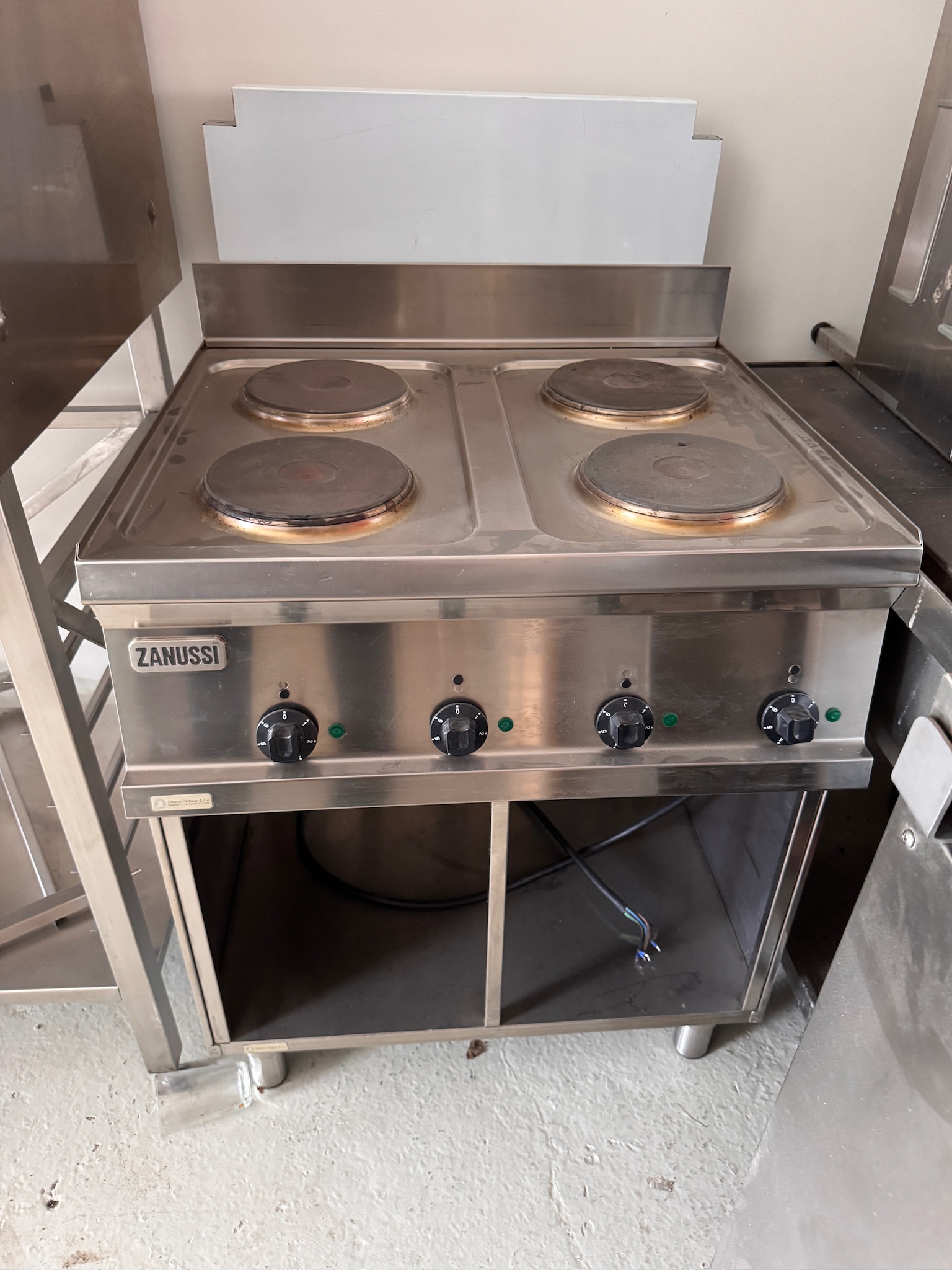 SELT / SOLD Zanussi helluborð 2