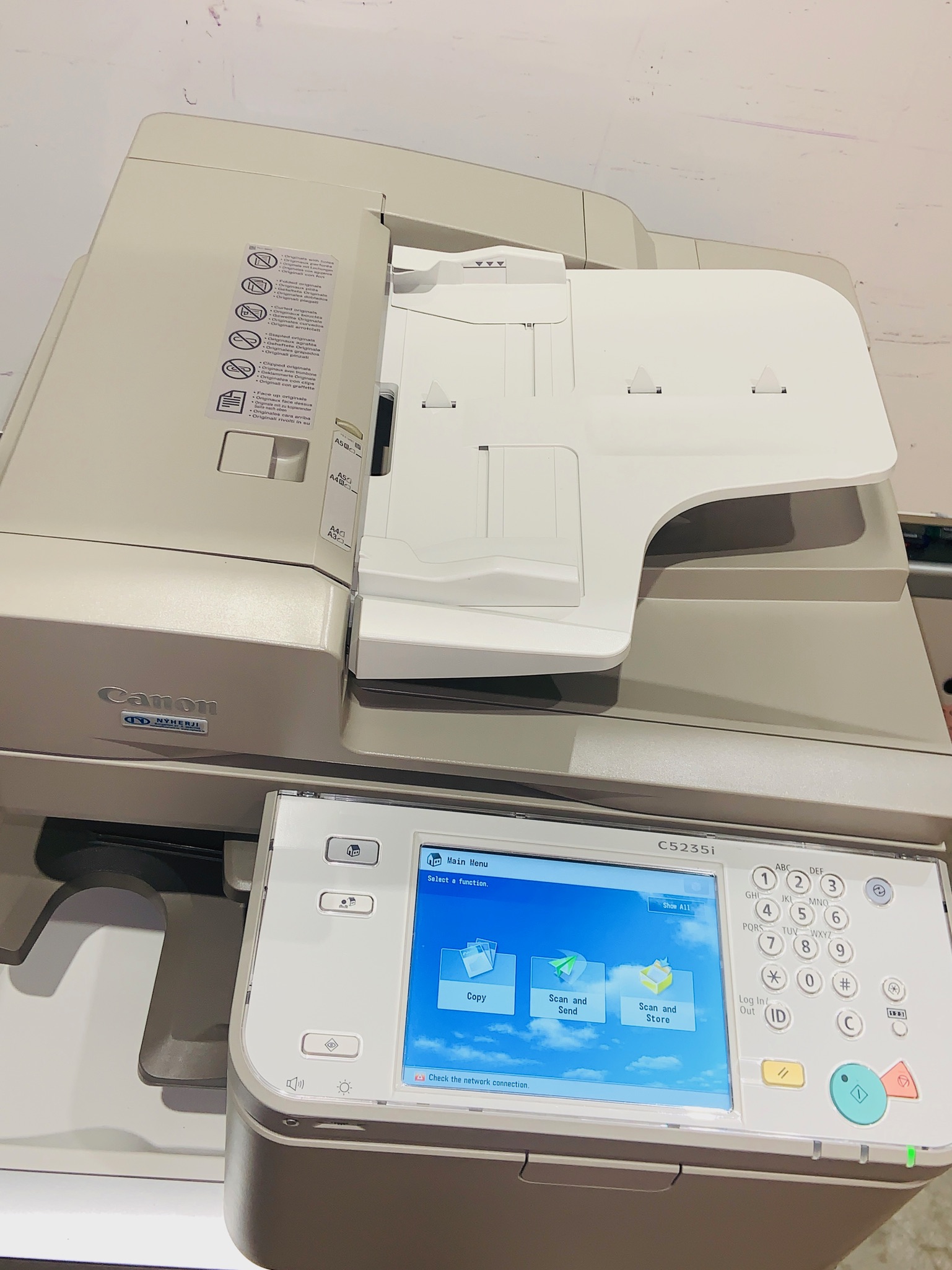 Endurnýtt/selt-Canon C5235i fjölnotatæki 9