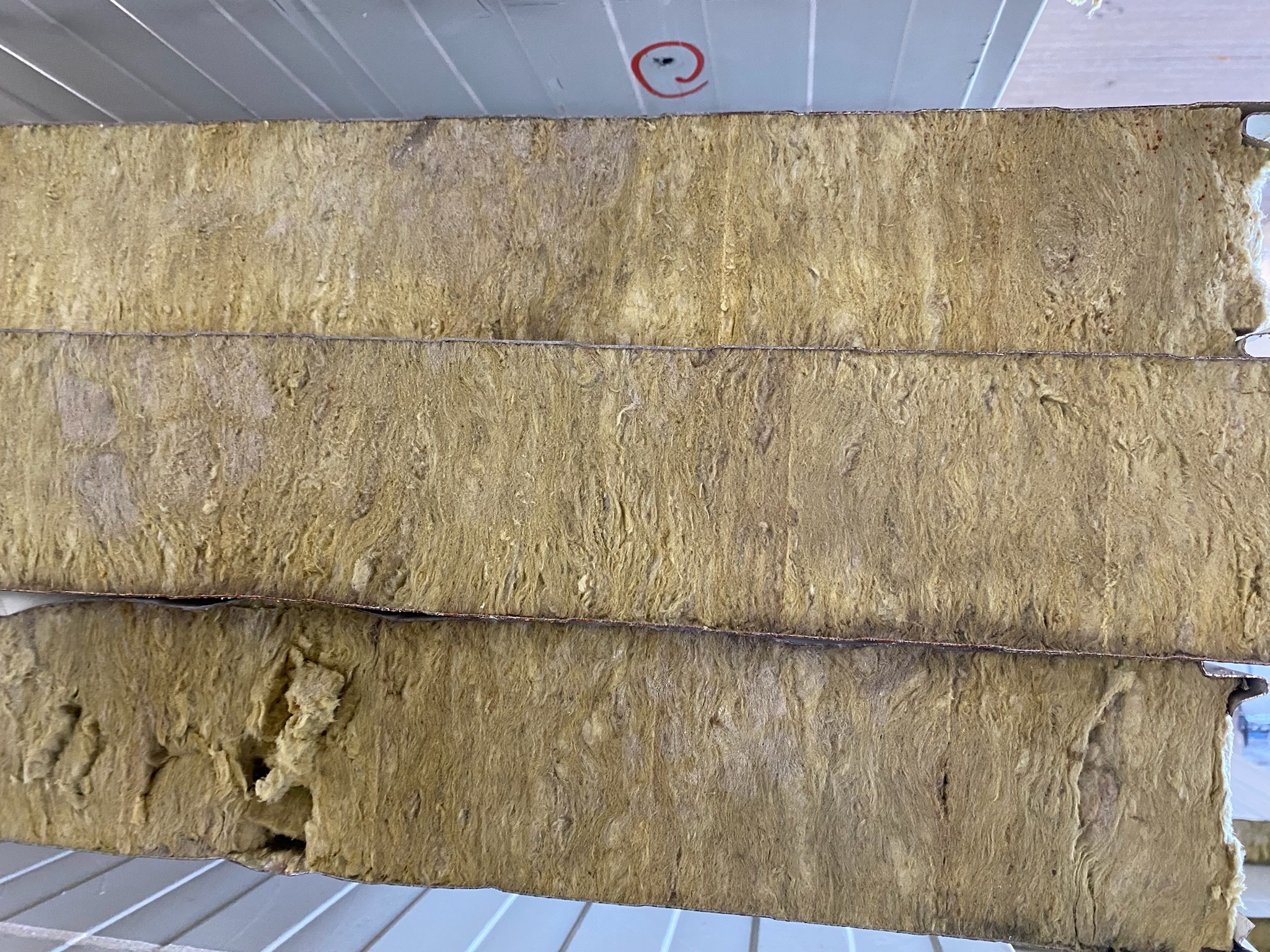 SELT / SOLD - Vandaðar yleiningar - steinull - 100 mm þykkt. 10